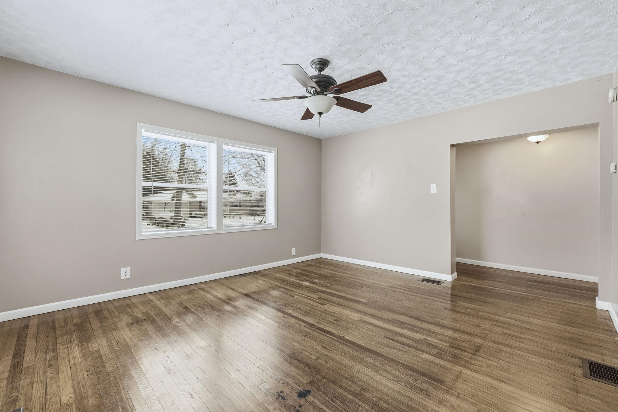 Photo 6 of 11184 S 250 West Road