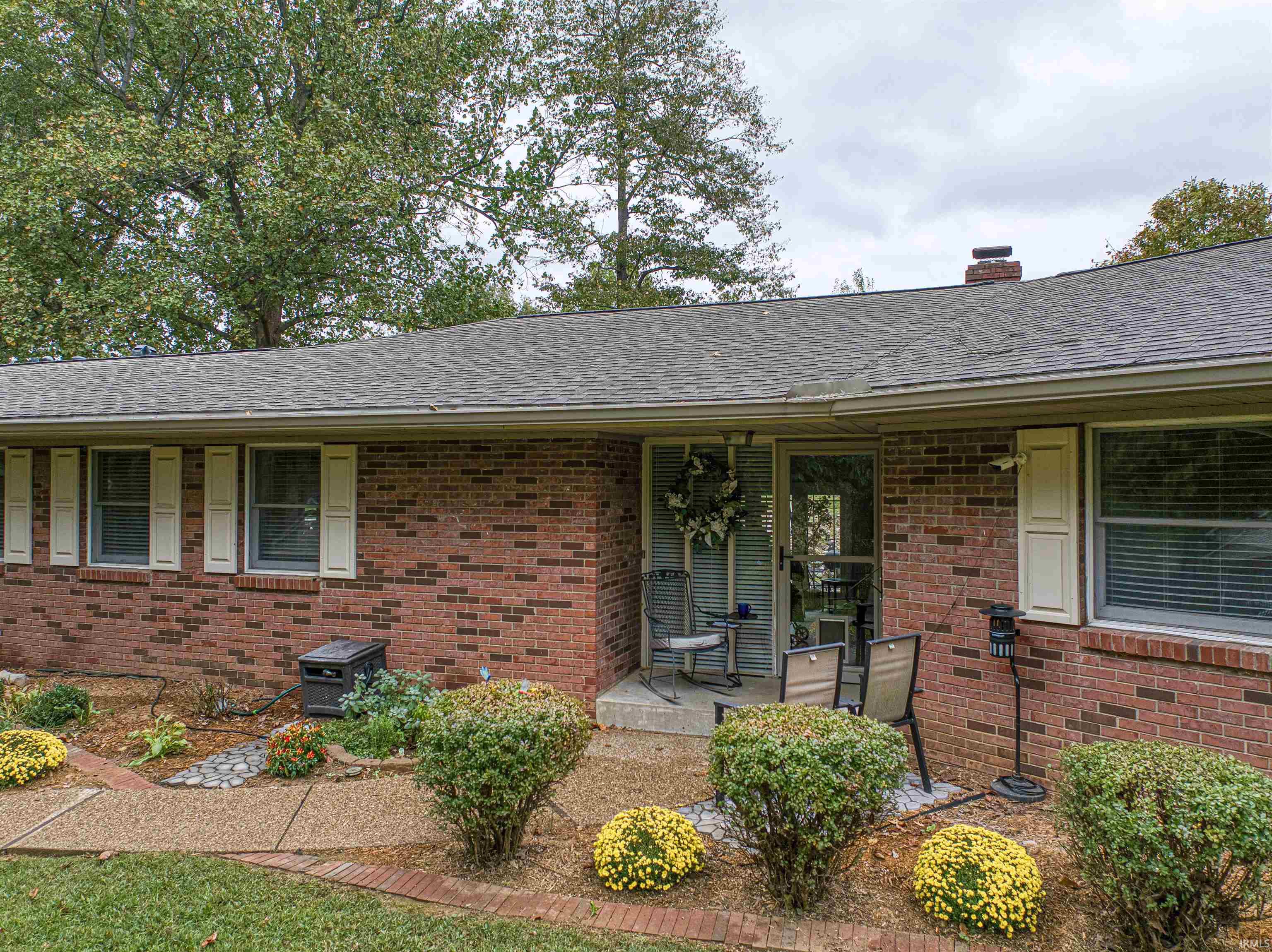 Homes for sale in Newburgh, IN | 5244 Tarrytown Rd, Newburgh, IN 47630 | MLS# 202601762