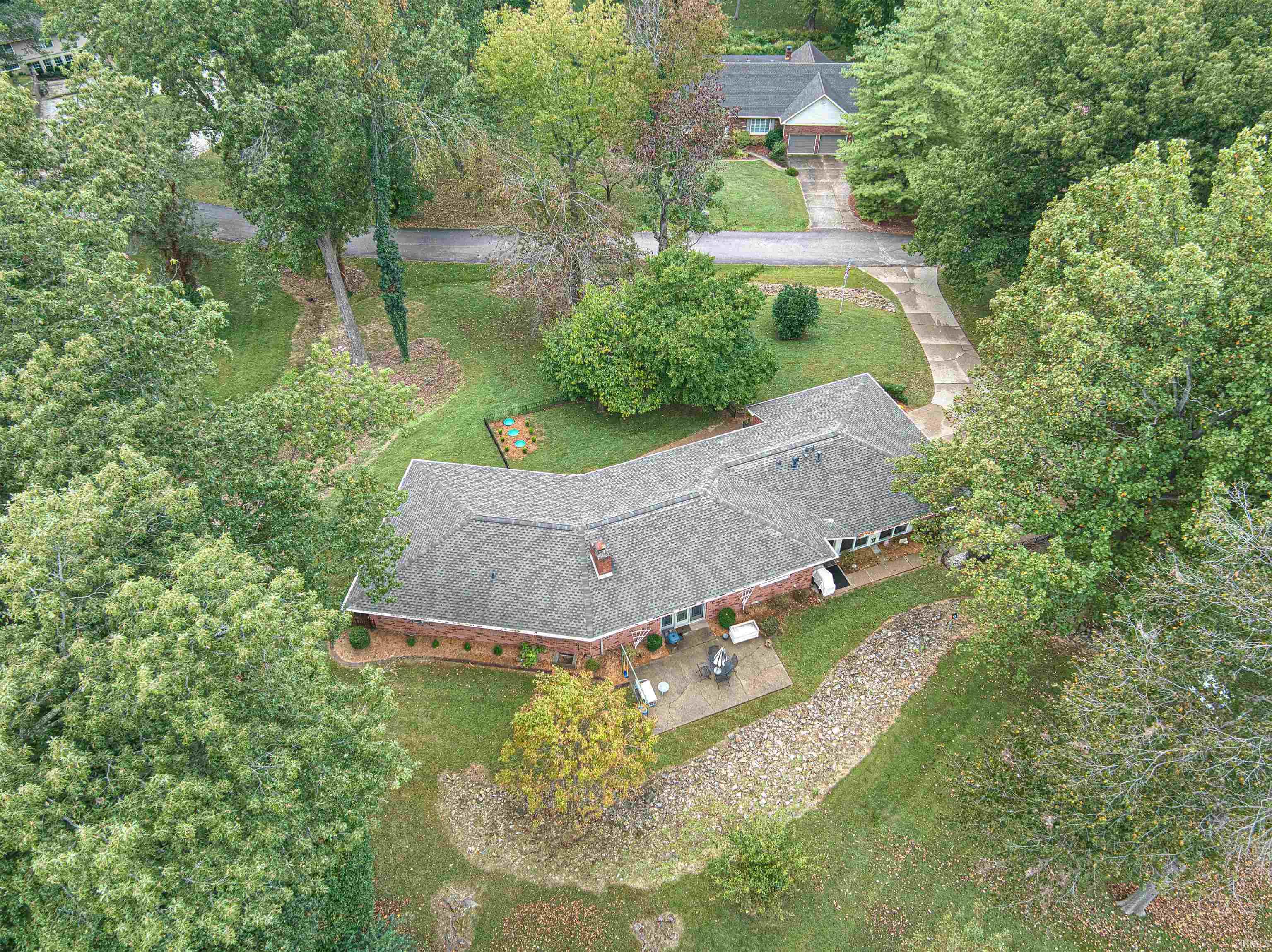 Homes for sale in Newburgh, IN | 5244 Tarrytown Rd, Newburgh, IN 47630 | MLS# 202601762