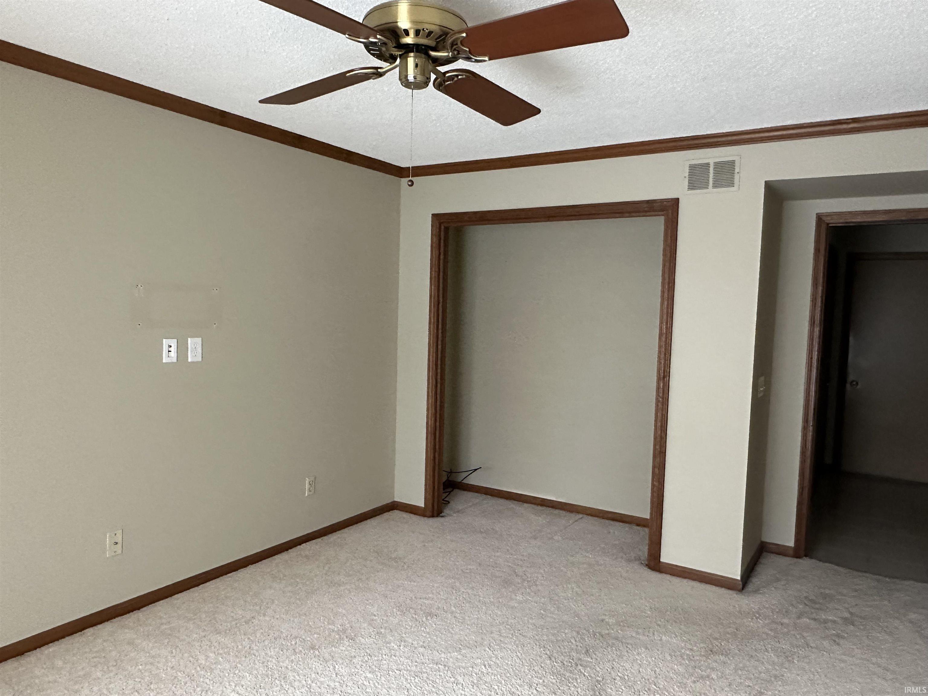 Photo 16 of 5717 Bayside Drive