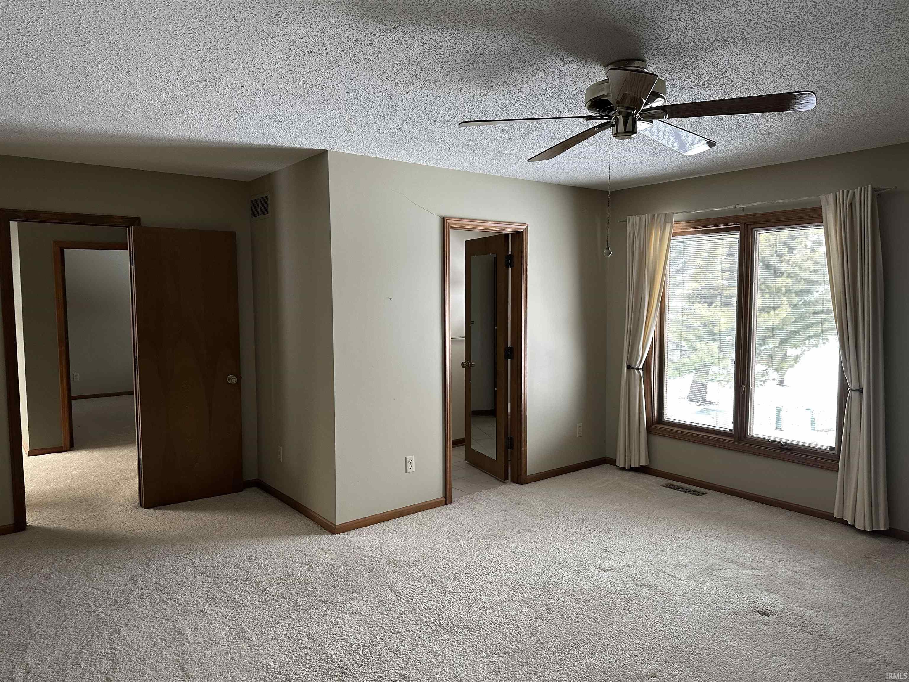 Photo 23 of 5717 Bayside Drive