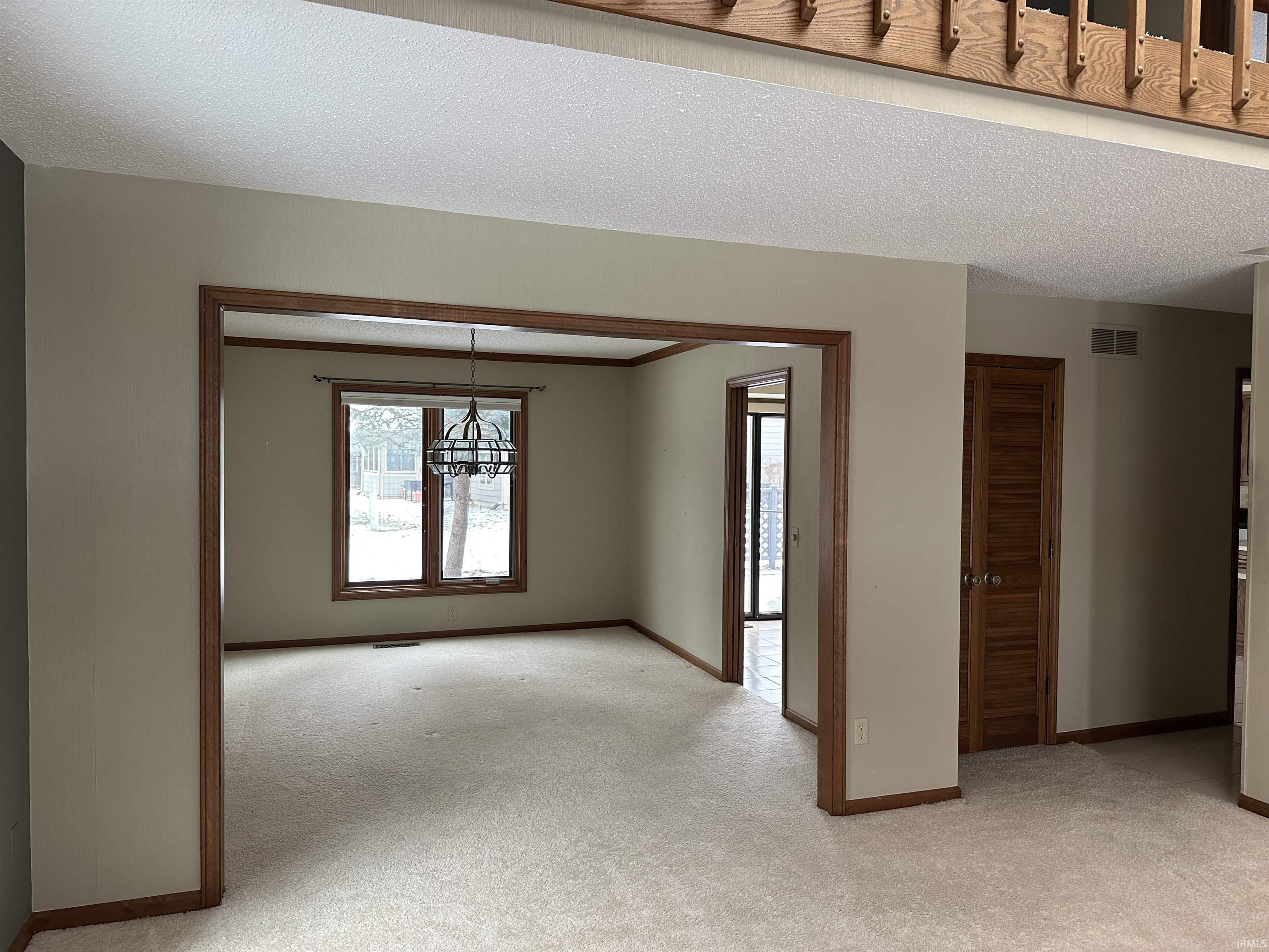 Photo 3 of 5717 Bayside Drive