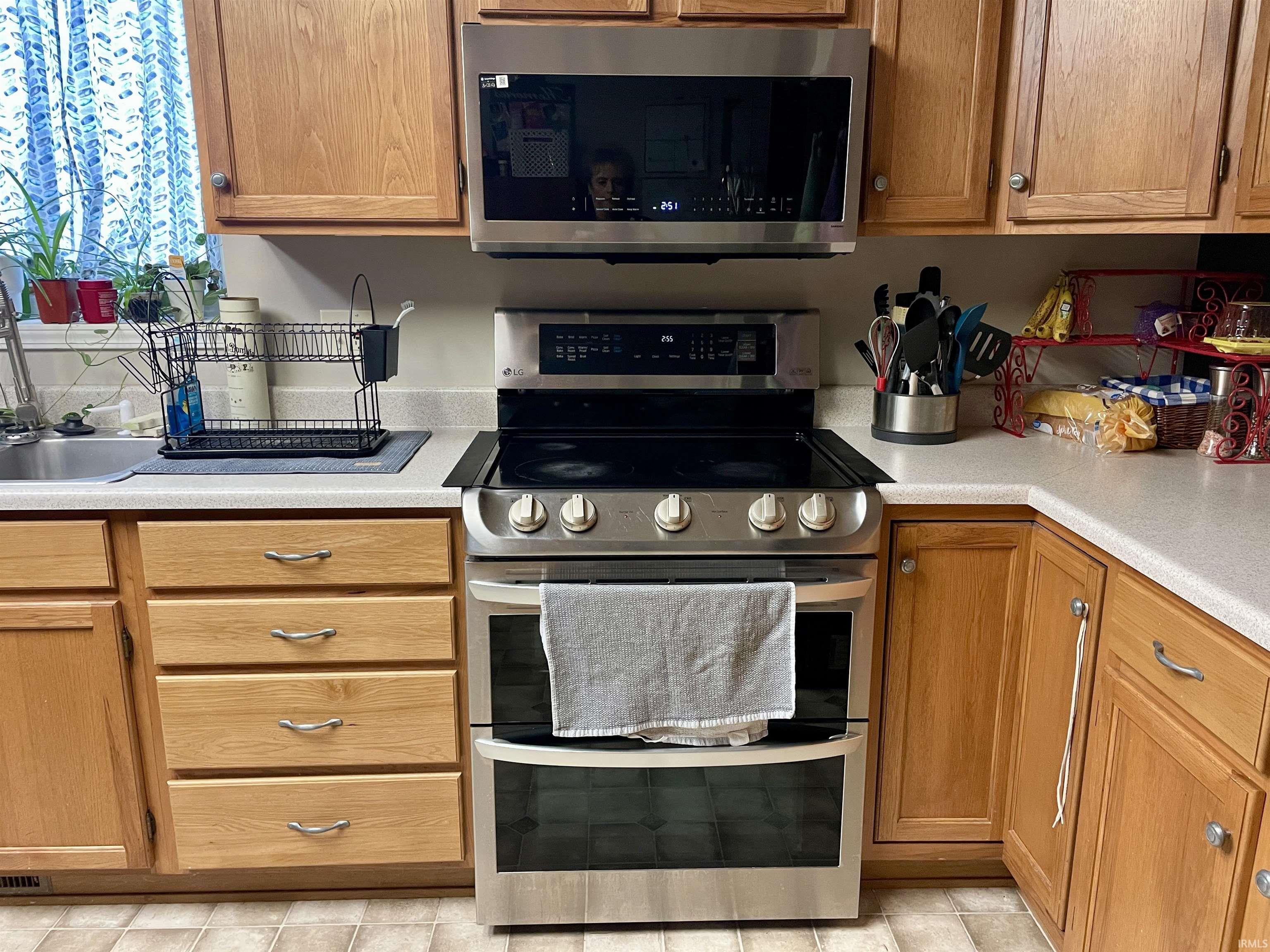 Photo 5 of 3025 Trappers Cove