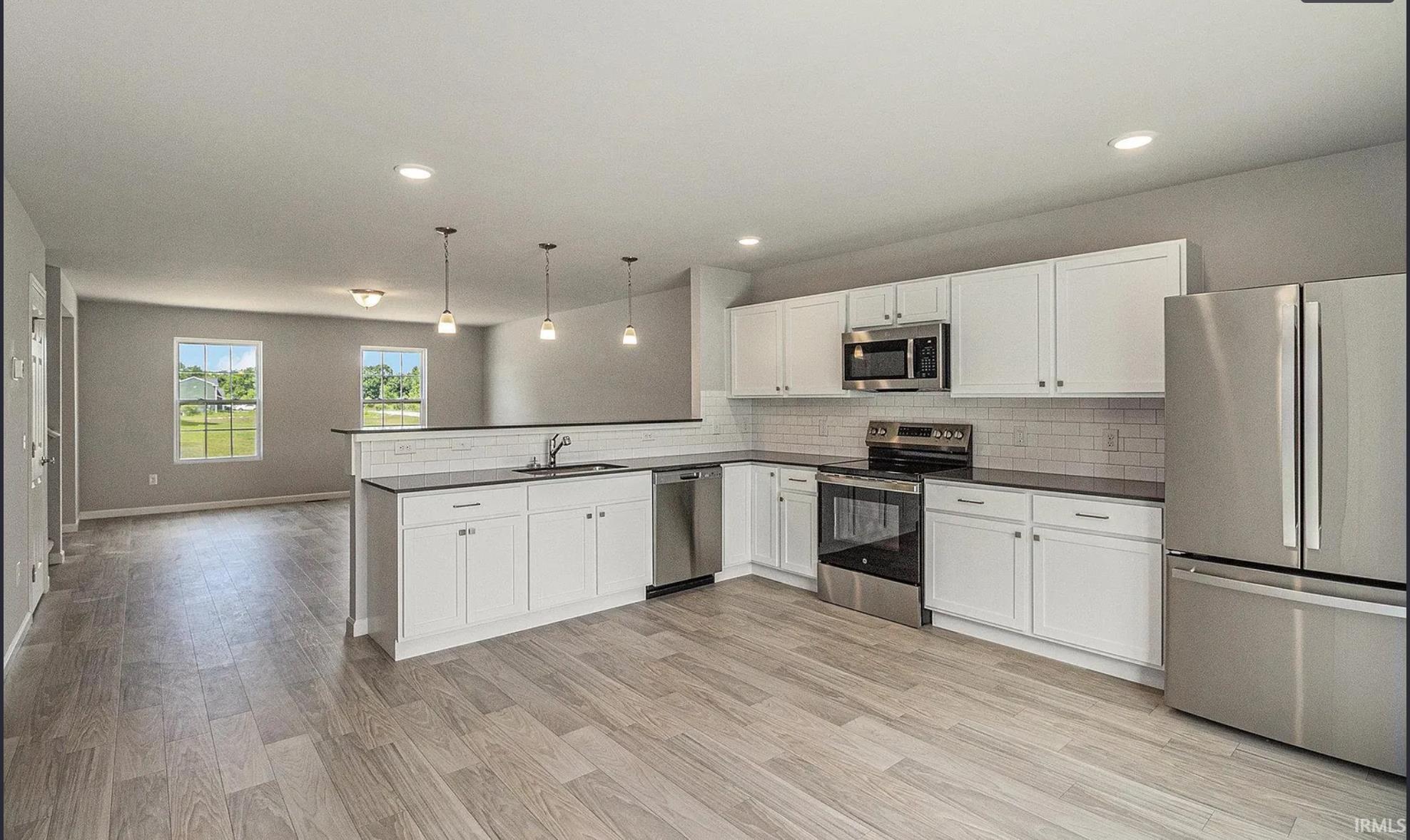 Homes for sale in Mishawaka, IN | 3216 Falling Oak Dr, Mishawaka, IN 46544 | MLS# 202601912