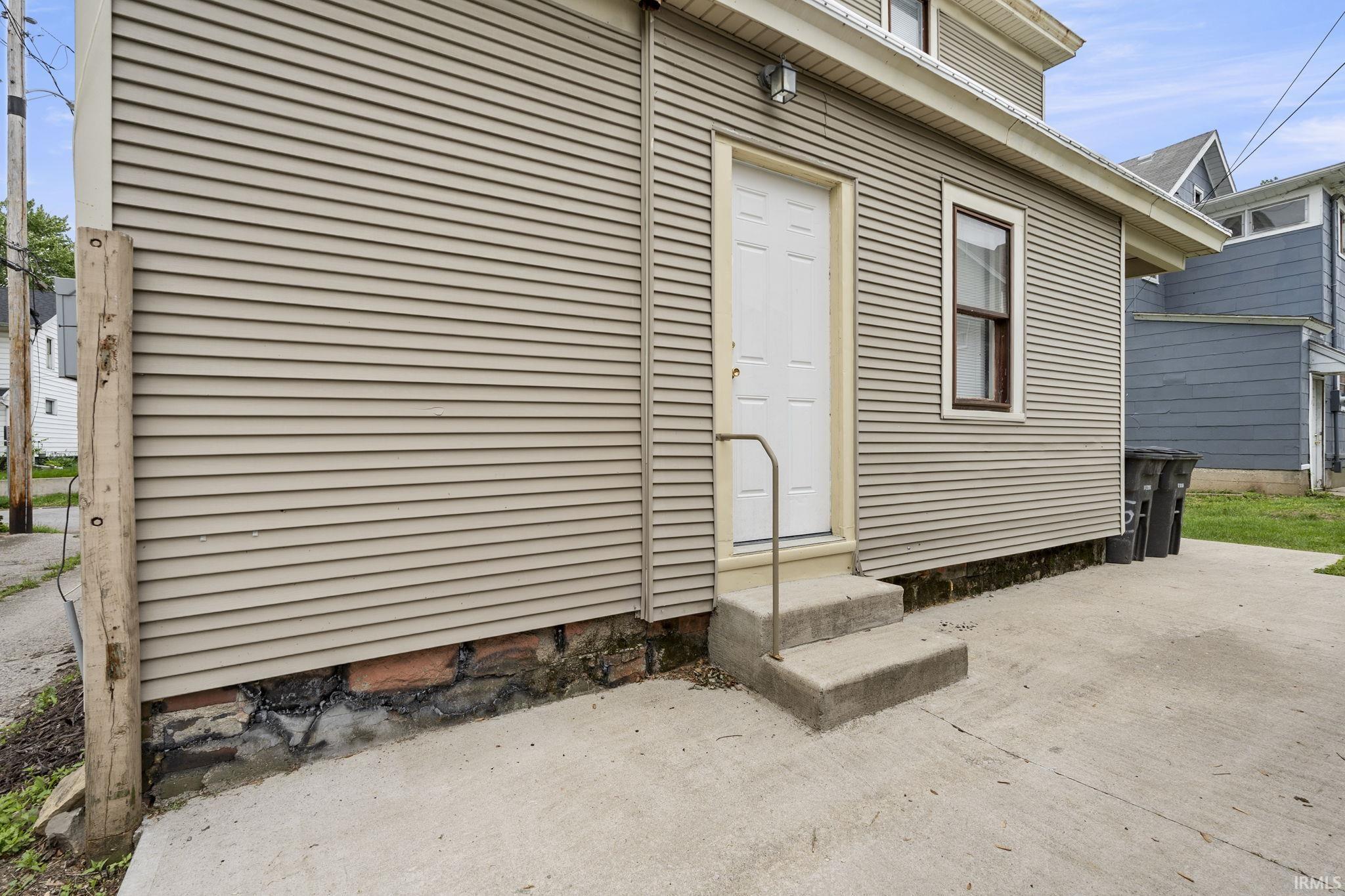 Photo 31 of 1018 Loree Street