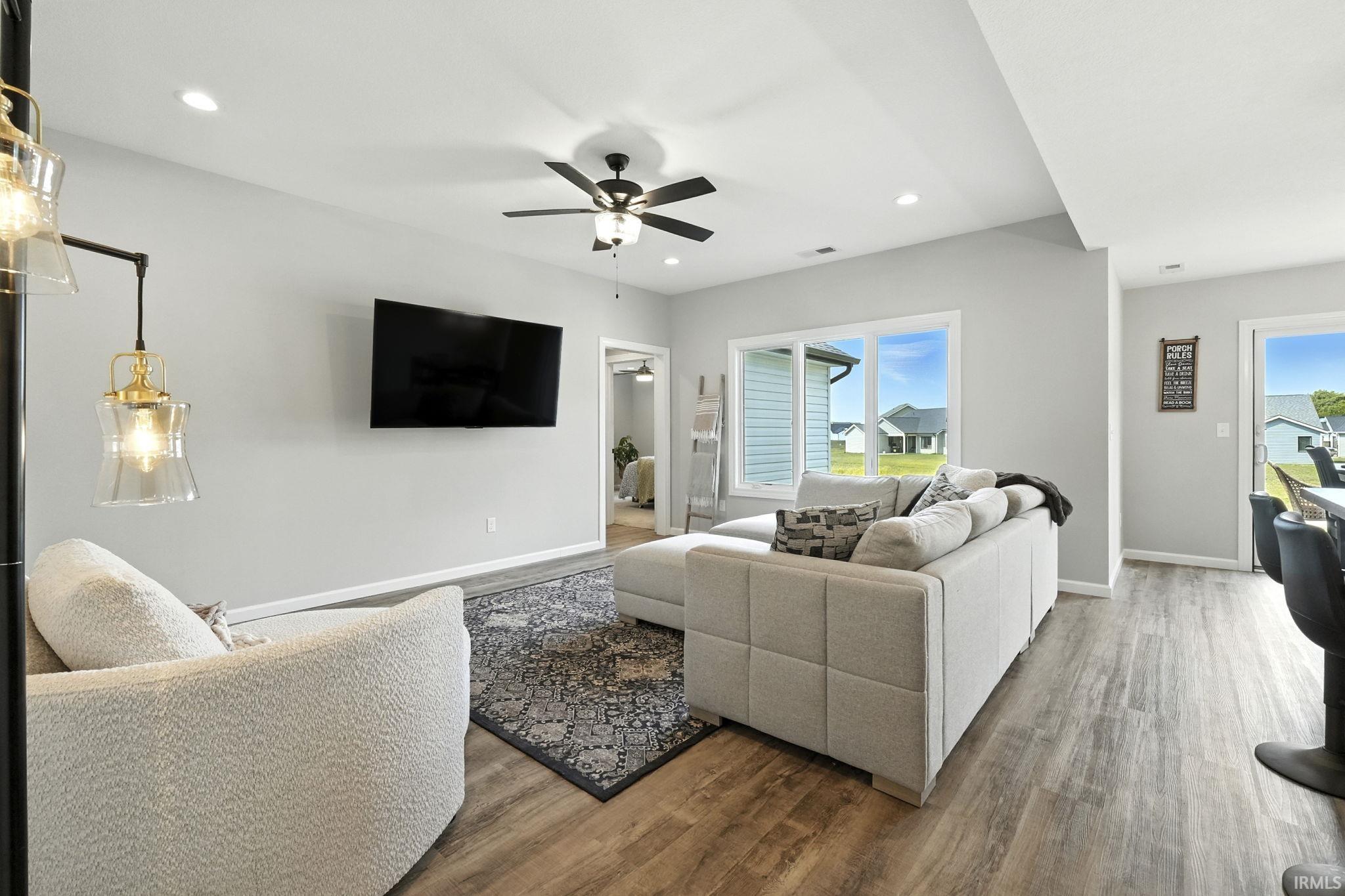 Photo 4 of 1136 Herdsman Boulevard