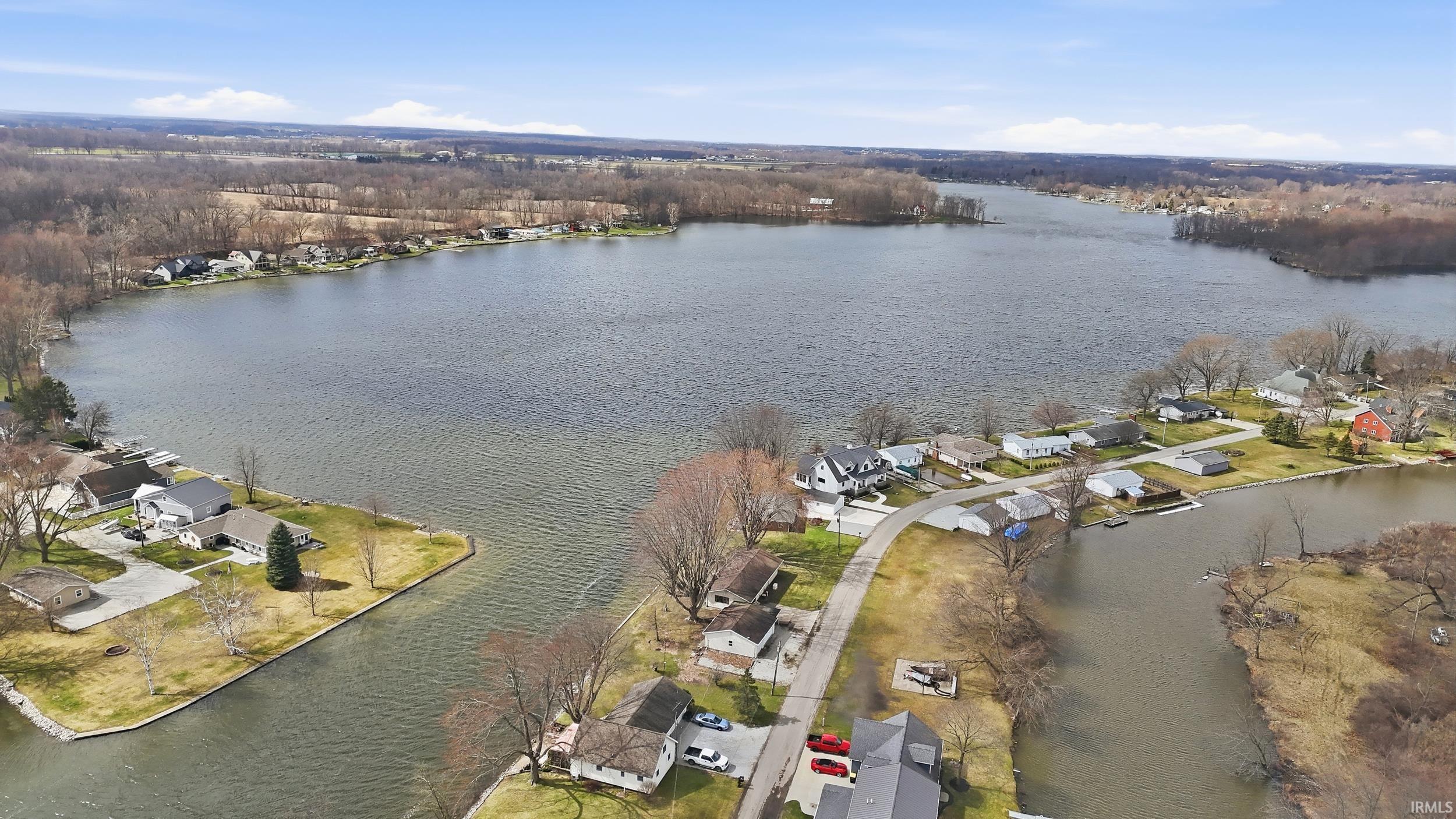 Photo 7 of 0690 E 635 S - Dallas Lake.