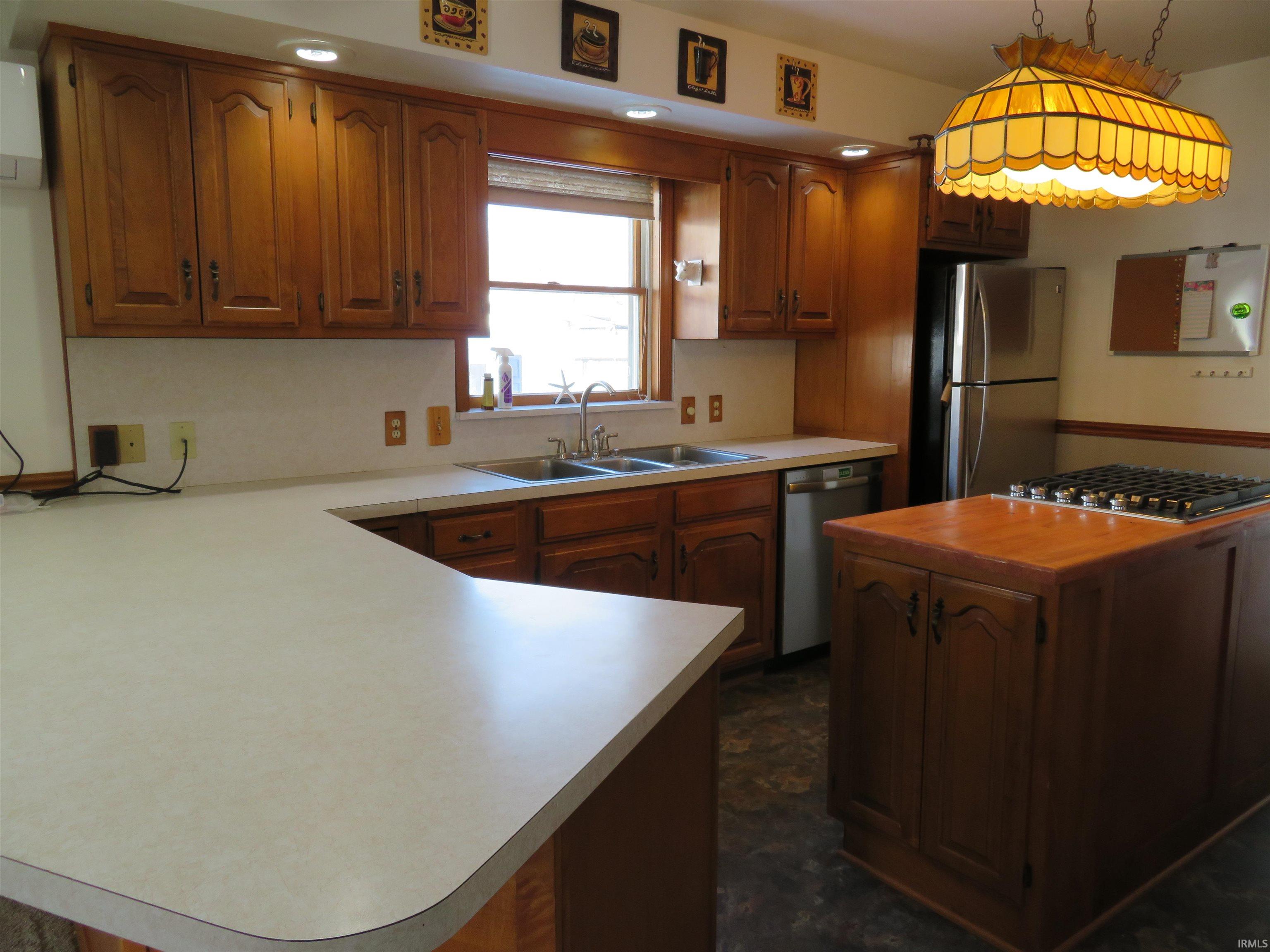 Photo 1 of 211 W Section Street