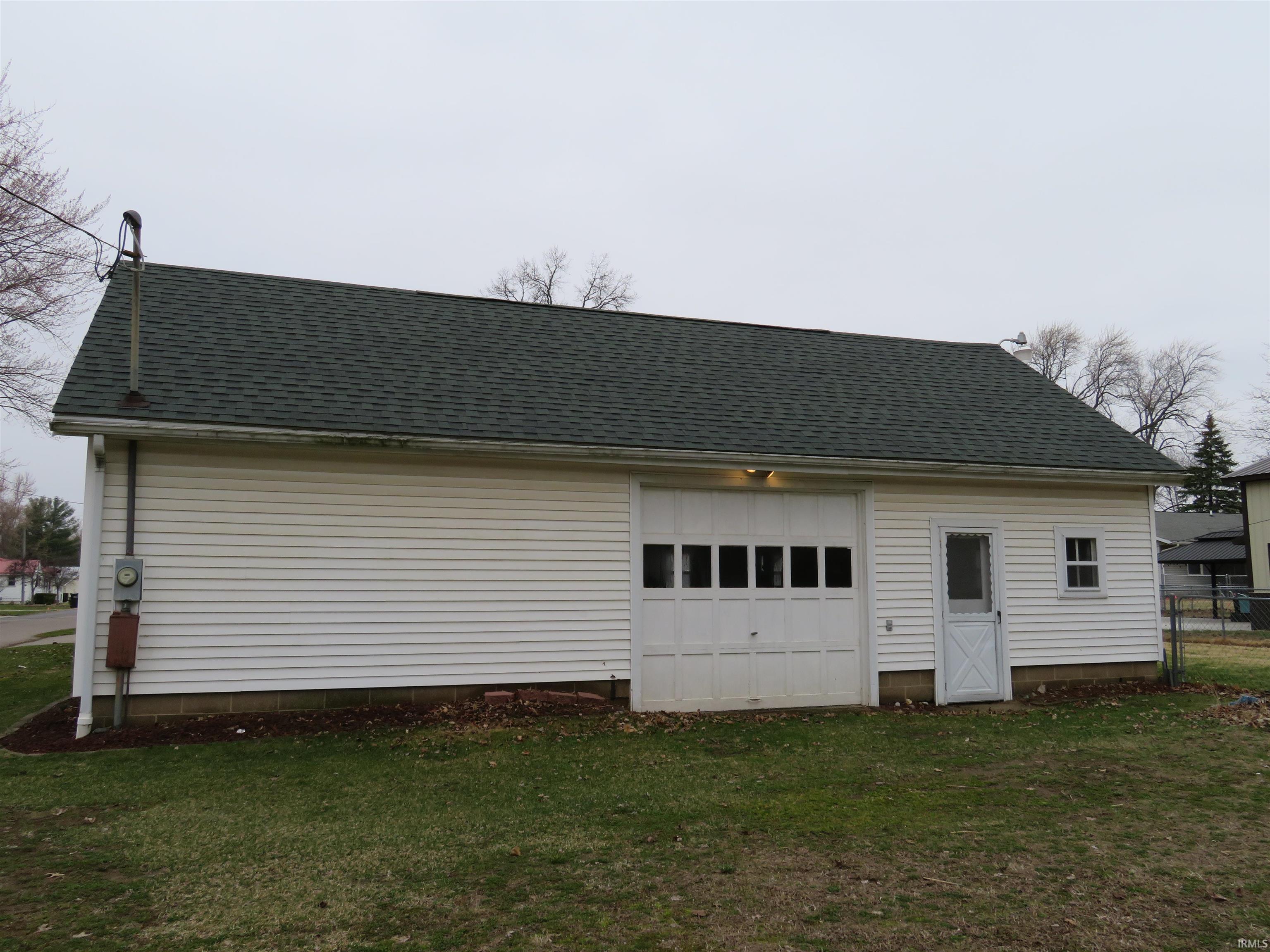 Photo 35 of 211 W Section Street