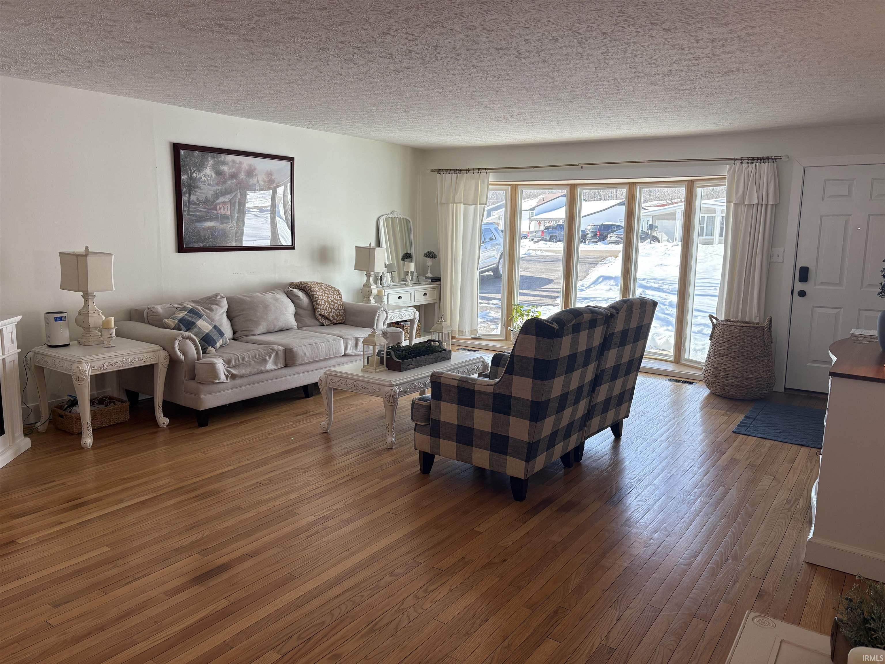 Homes for sale in Bedford, IN | 338 Eastwood Dr, Bedford, IN 47421 | MLS# 202602406