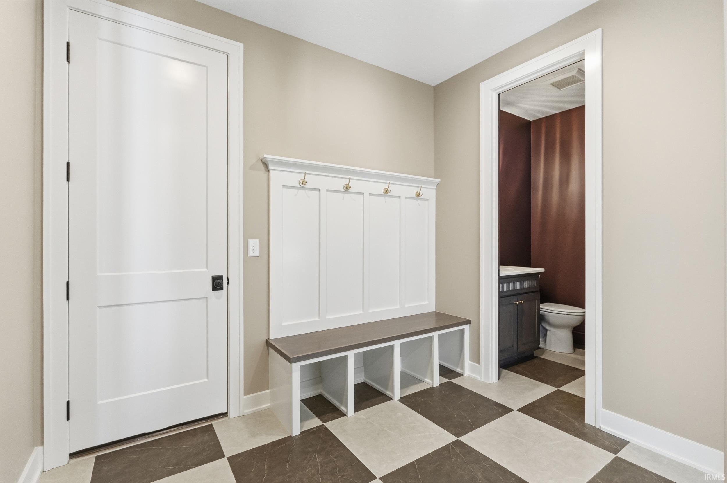 Photo 23 of 17839 Monza Pass