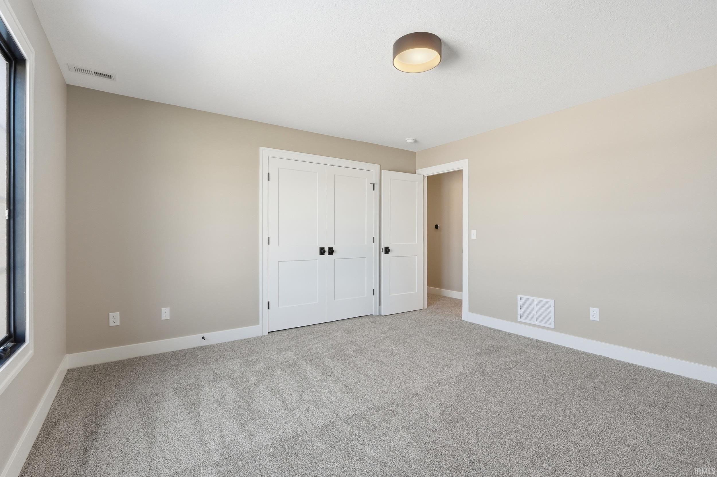 Photo 29 of 17839 Monza Pass