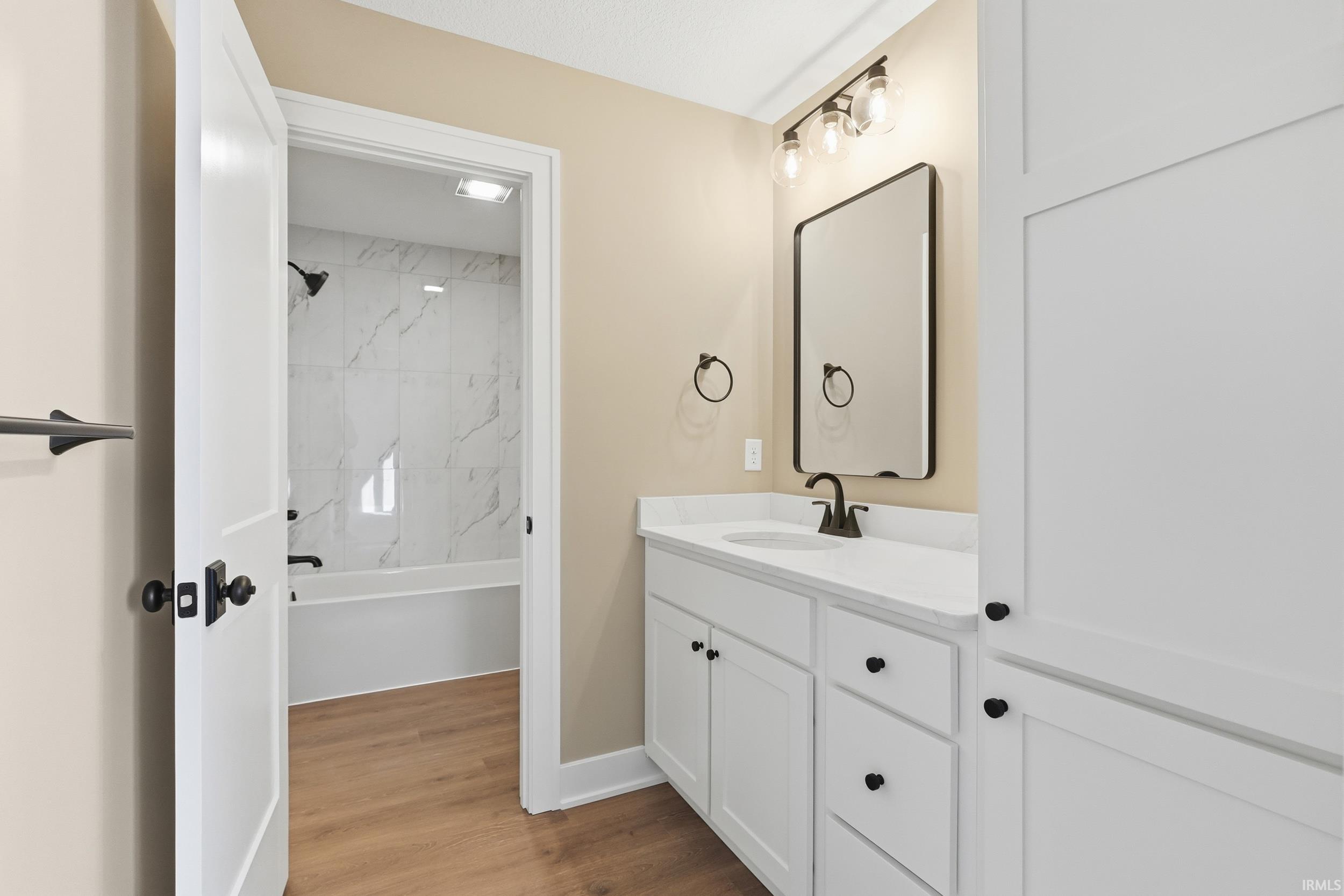 Photo 32 of 17839 Monza Pass