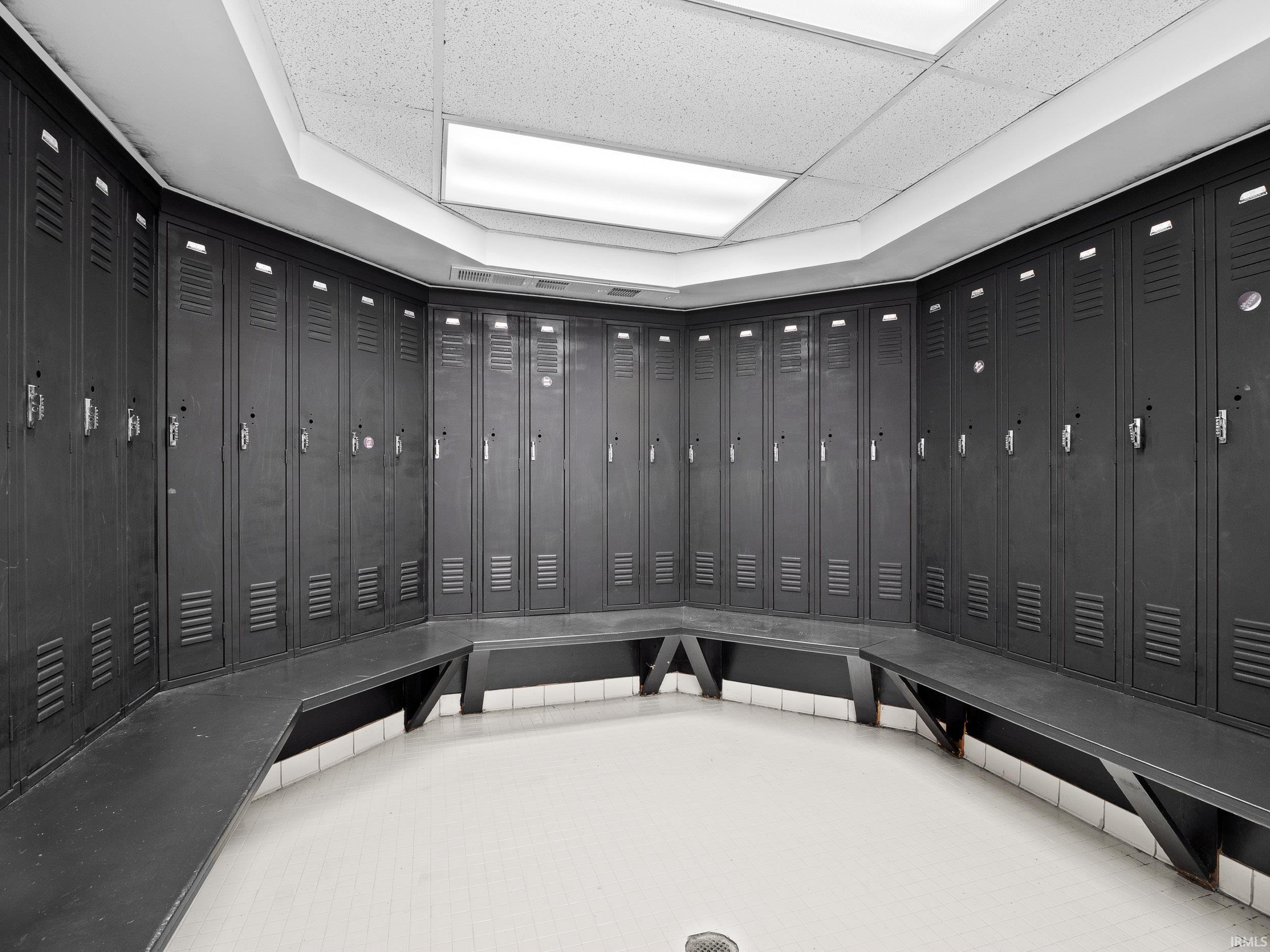 Photo 13 of 215 E Van Buren Street