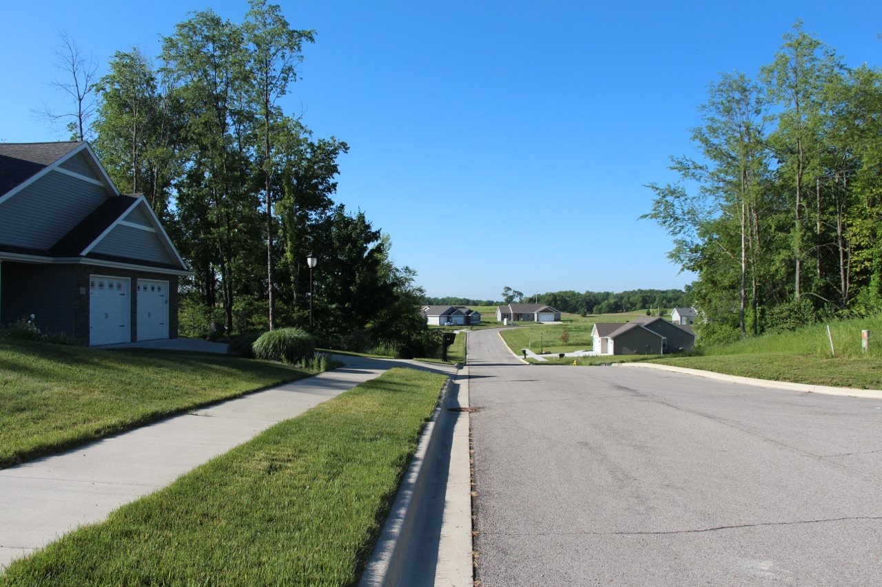 Photo 21 of 2271 Highlander Drive