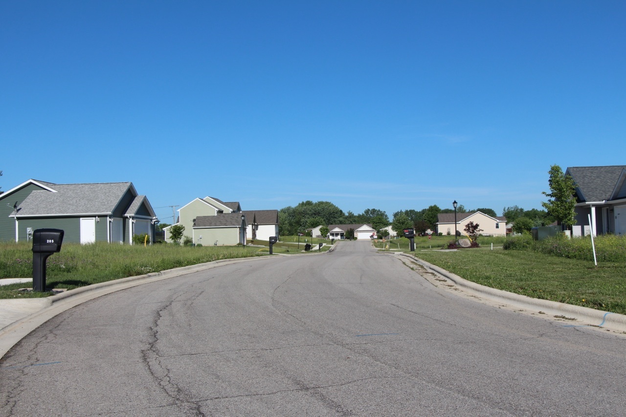 Photo 11 of 2265 Highlander Drive