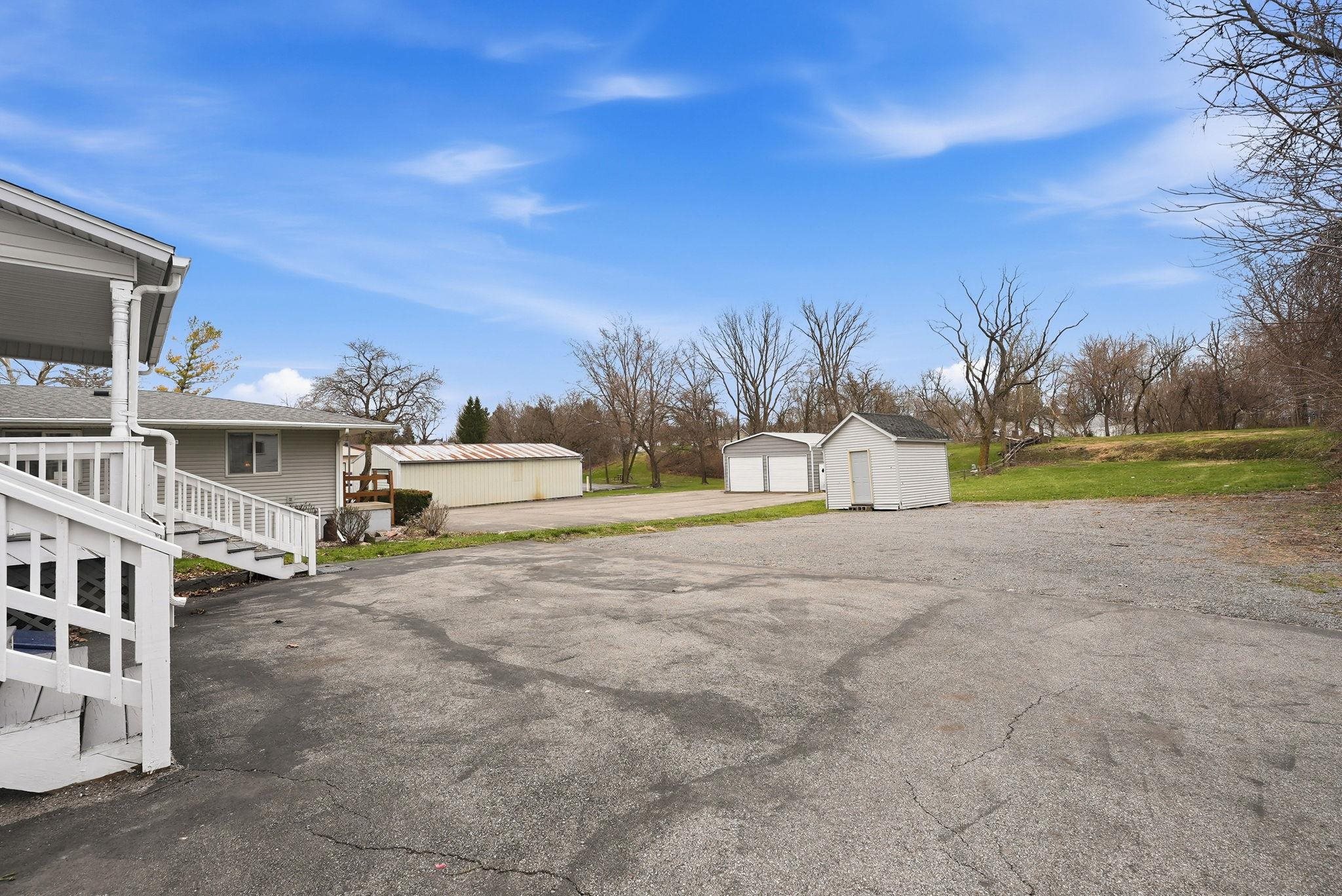 Property Photo 31