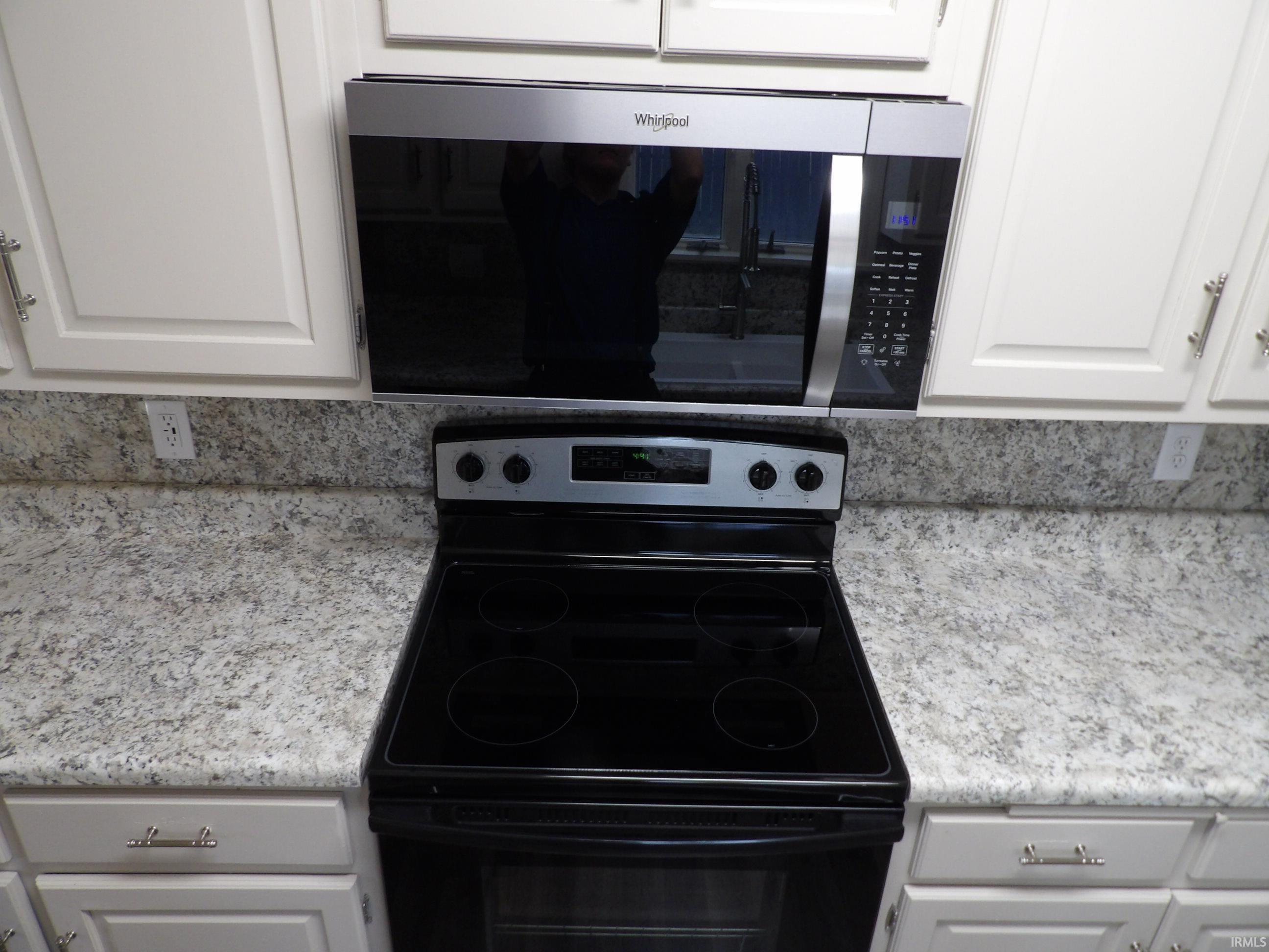 Photo 3 of 201 N Garrison Street