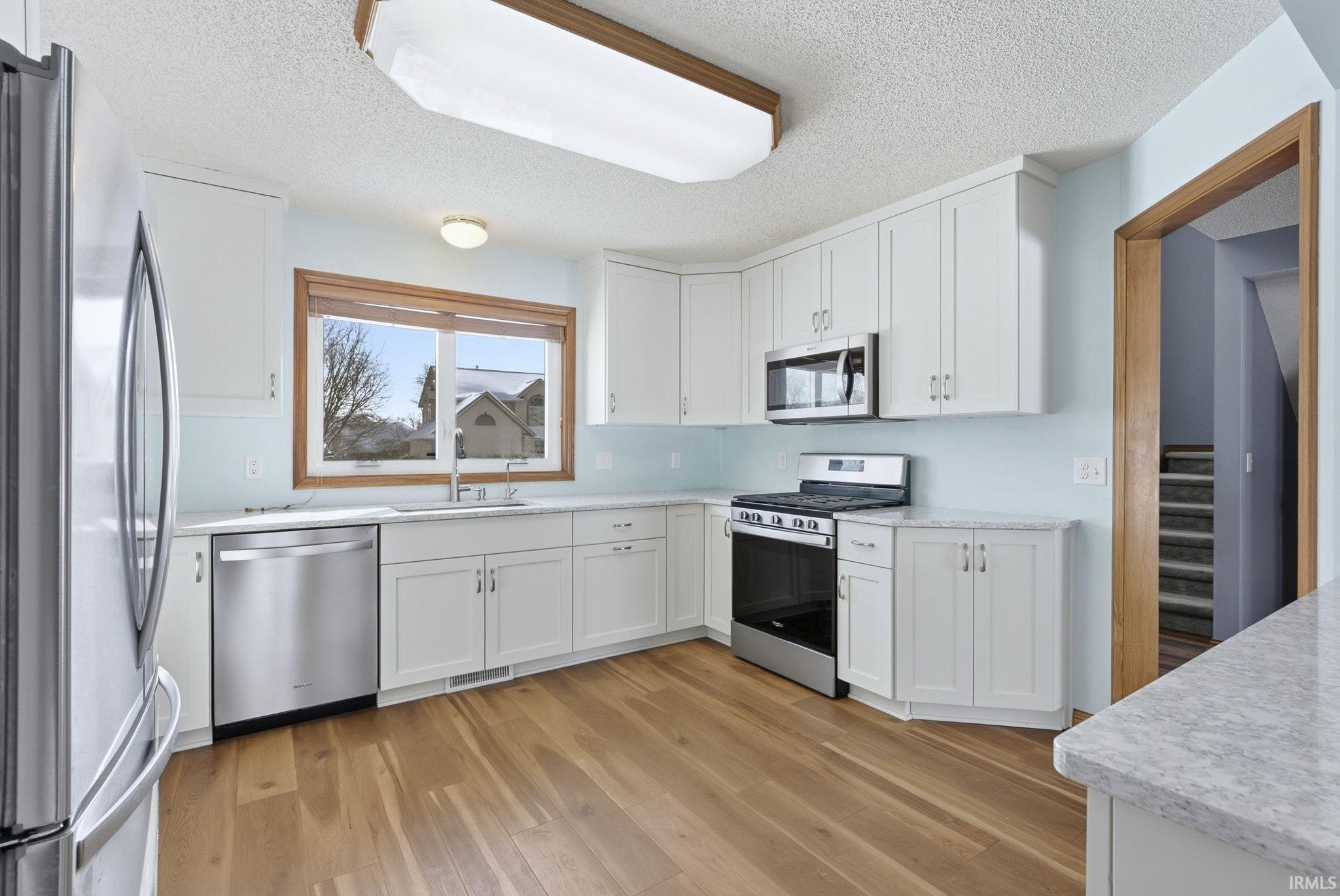 Photo 6 of 6831 Tree Top Trail