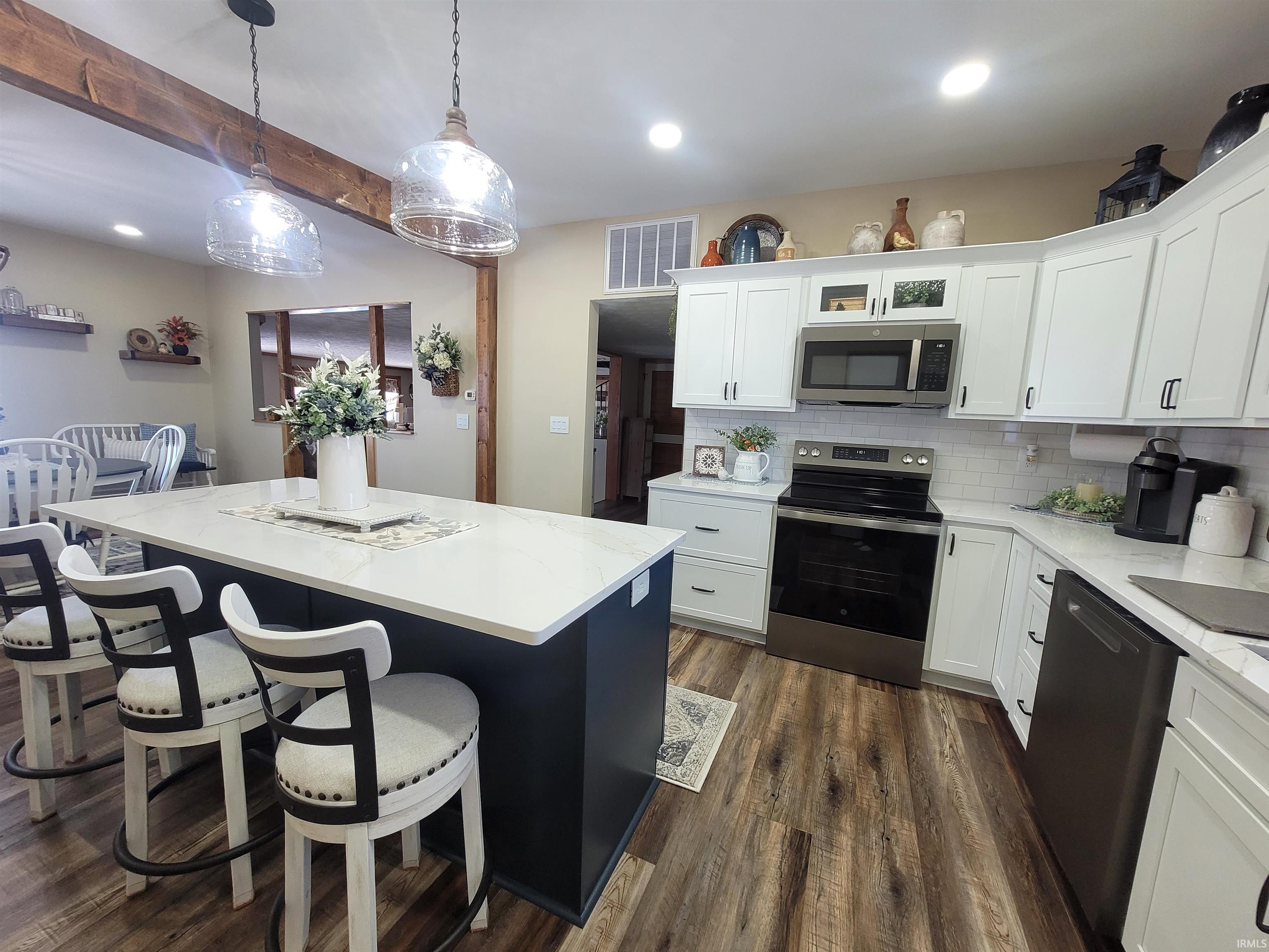 Homes for sale in Frankfort, IN | 5393 E County Road 400, Frankfort, IN 46041 | MLS# 202602882