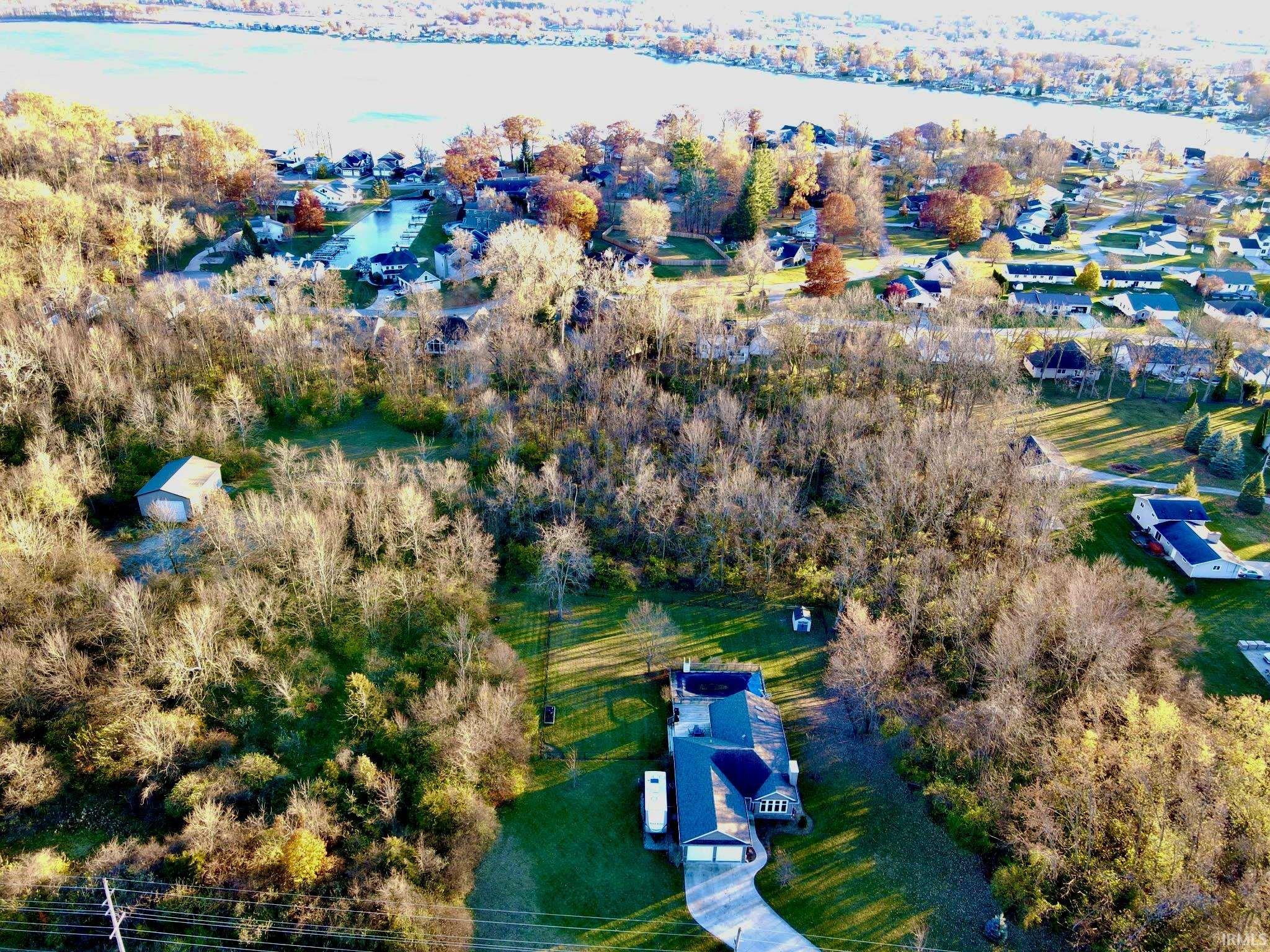 Homes for sale in Syracuse, IN | 5307 E 1400 N Rd, Syracuse, IN 46567 | MLS# 202602886