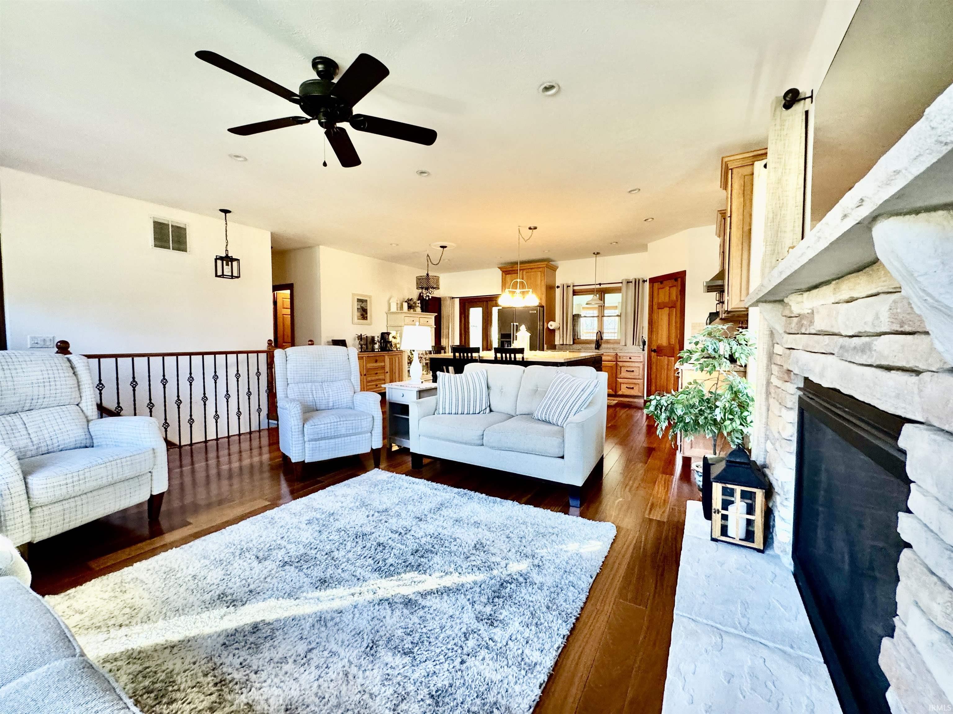 Homes for sale in Syracuse, IN | 5307 E 1400 N Rd, Syracuse, IN 46567 | MLS# 202602886