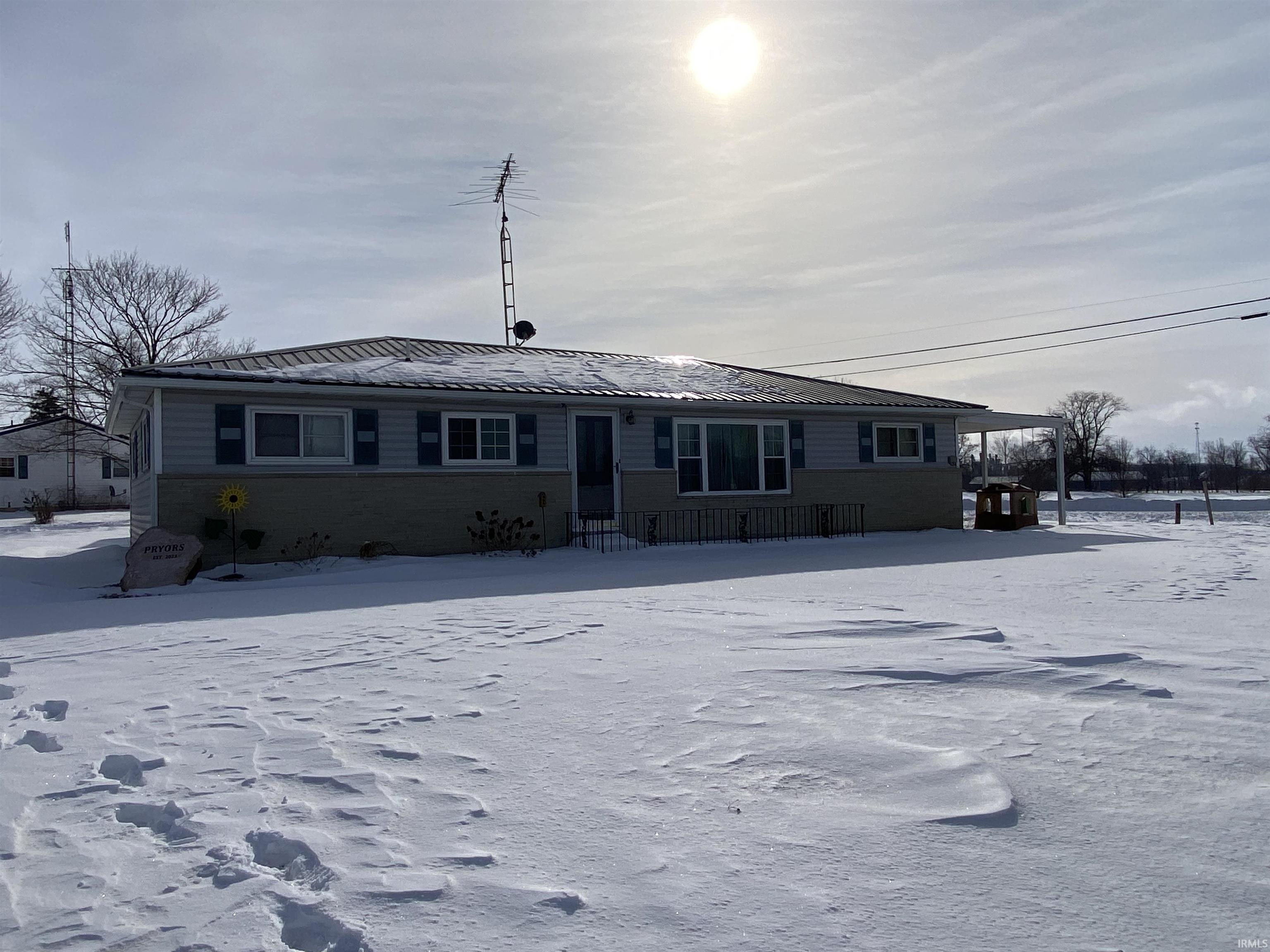 Homes for sale in Portland, IN | 2086 W 75 S, Portland, IN 47371 | MLS# 202602912