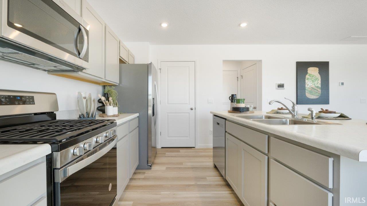 Photo 9 of 5056 Beechmont Lane