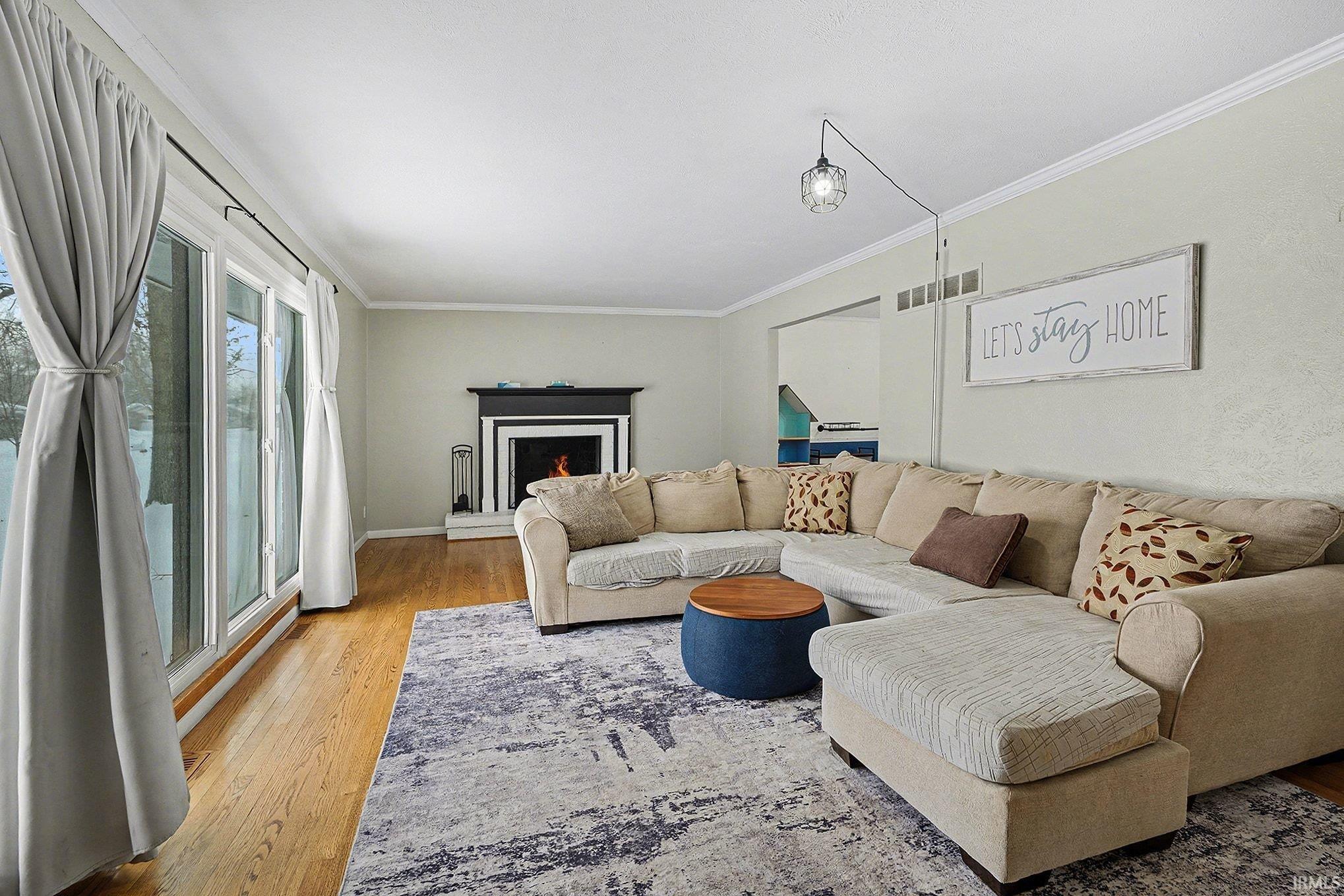 Homes for sale in Elkhart, IN | 2412 Kenilworth Dr, Elkhart, IN 46514 | MLS# 202602965