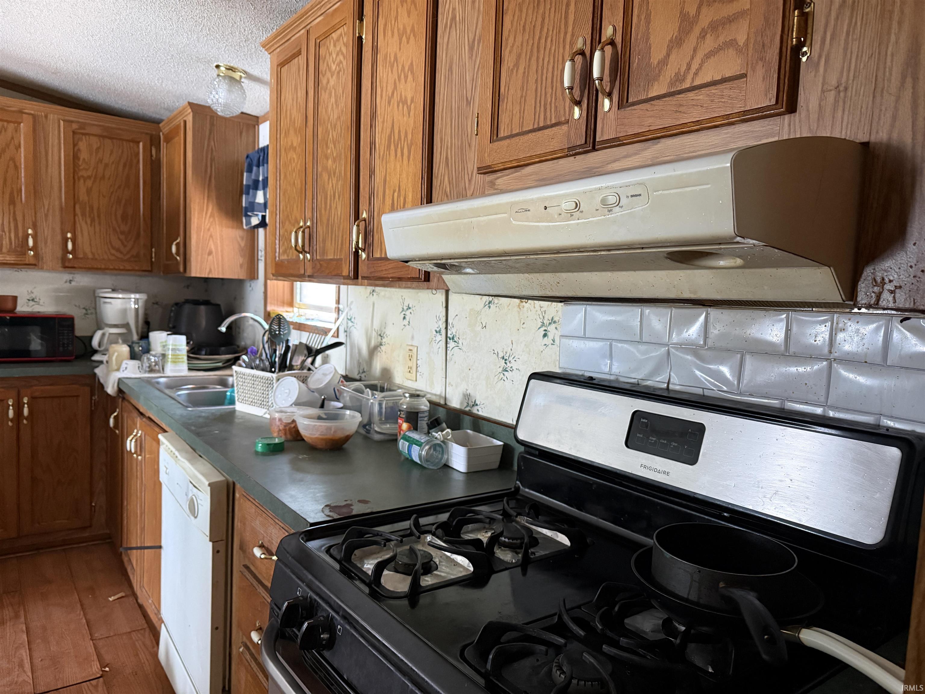 Homes for sale in Mitchell, IN | 319 E Frank Street, Mitchell, IN 47446 | MLS# 202603053