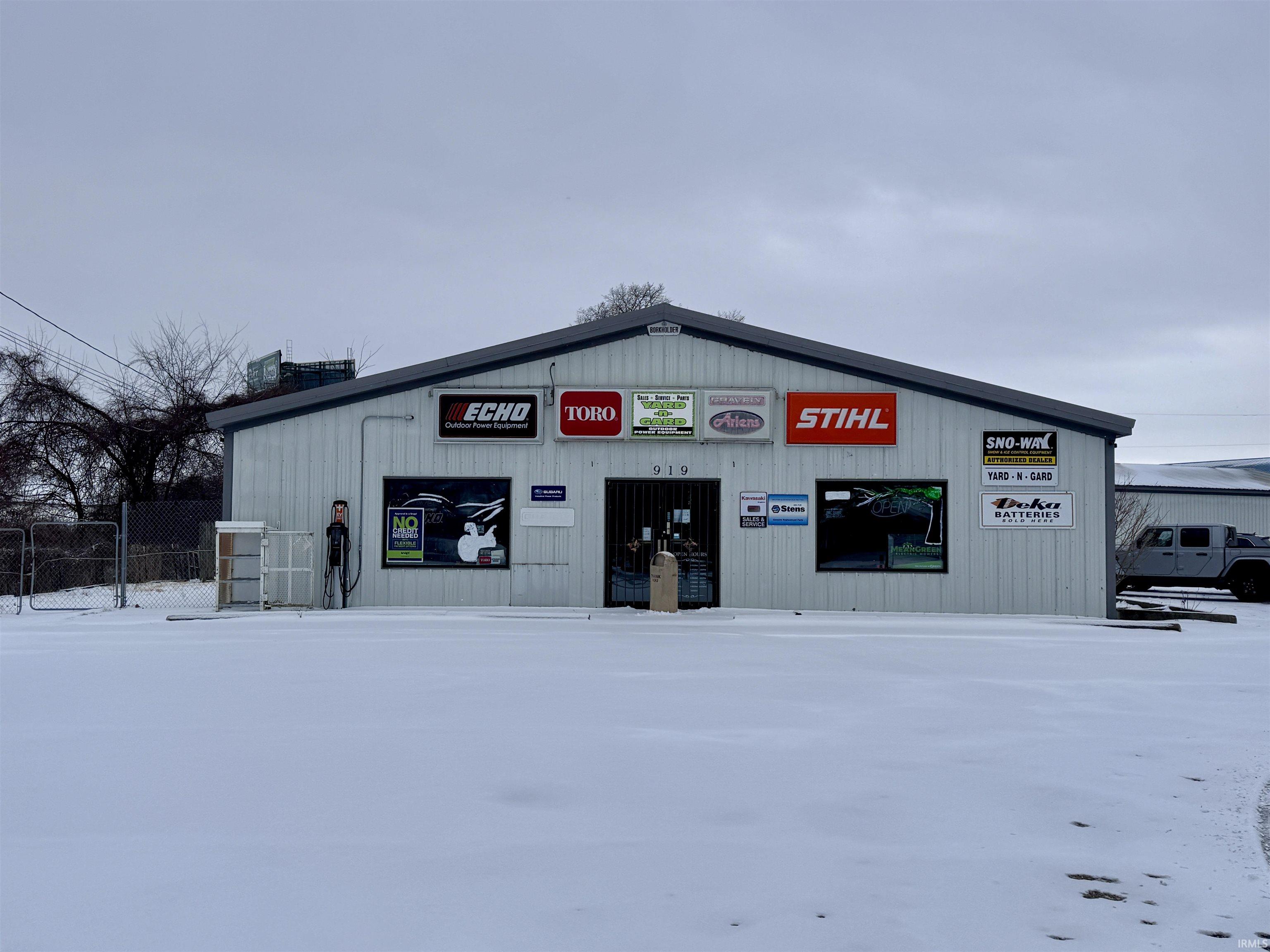 Photo 1 of 919 Mishawaka Road