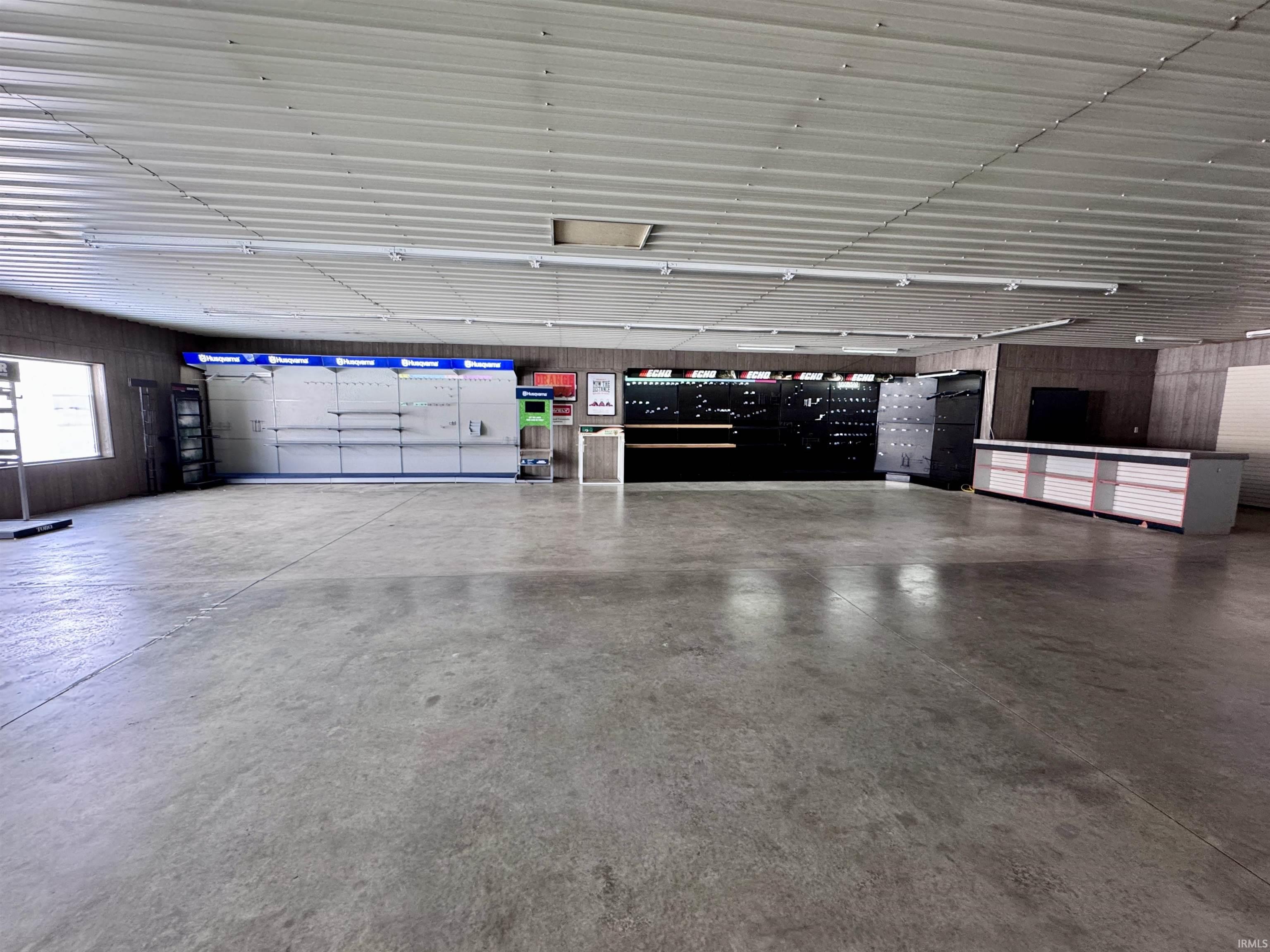 Photo 12 of 919 Mishawaka Road