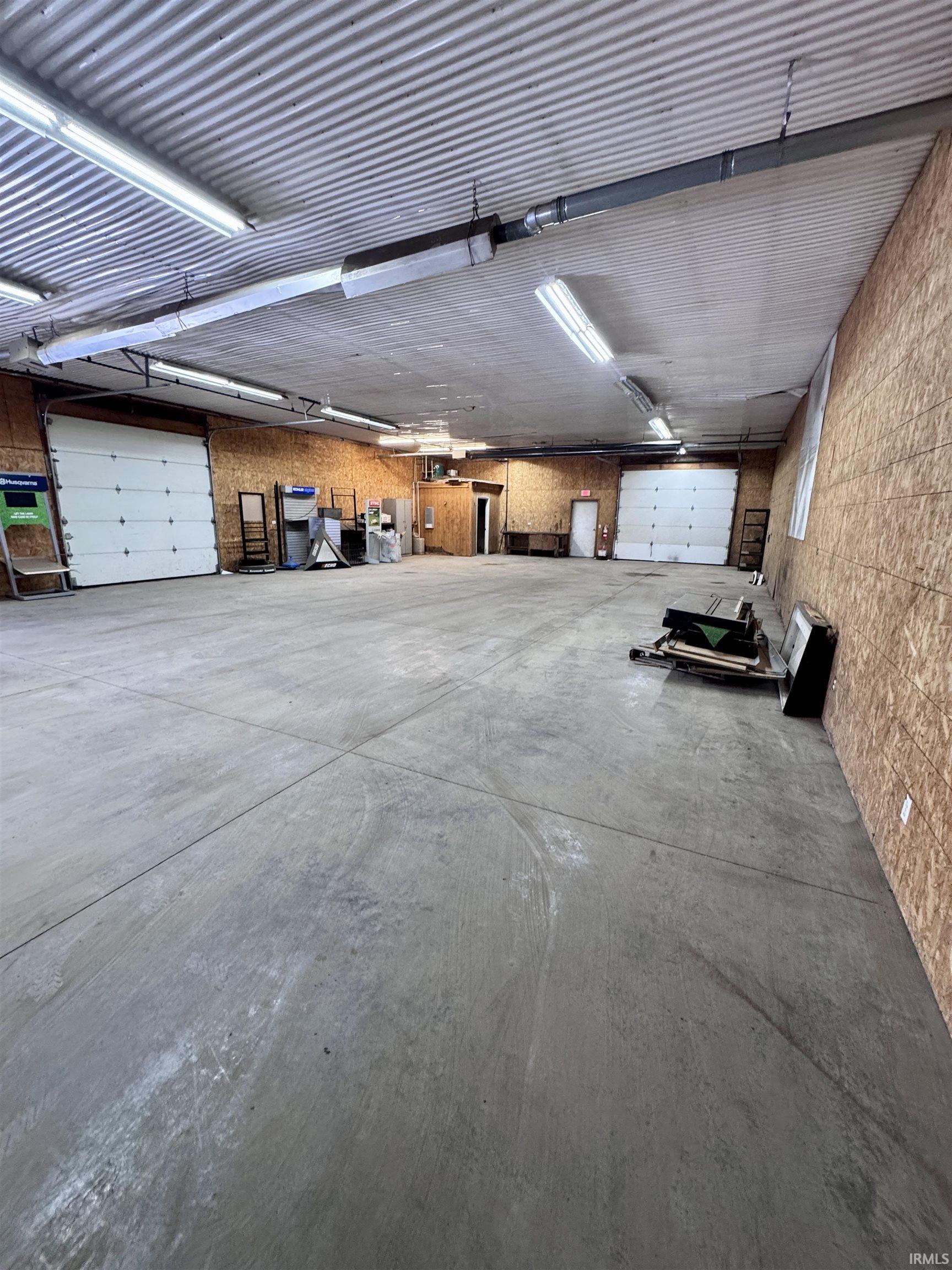 Photo 27 of 919 Mishawaka Road