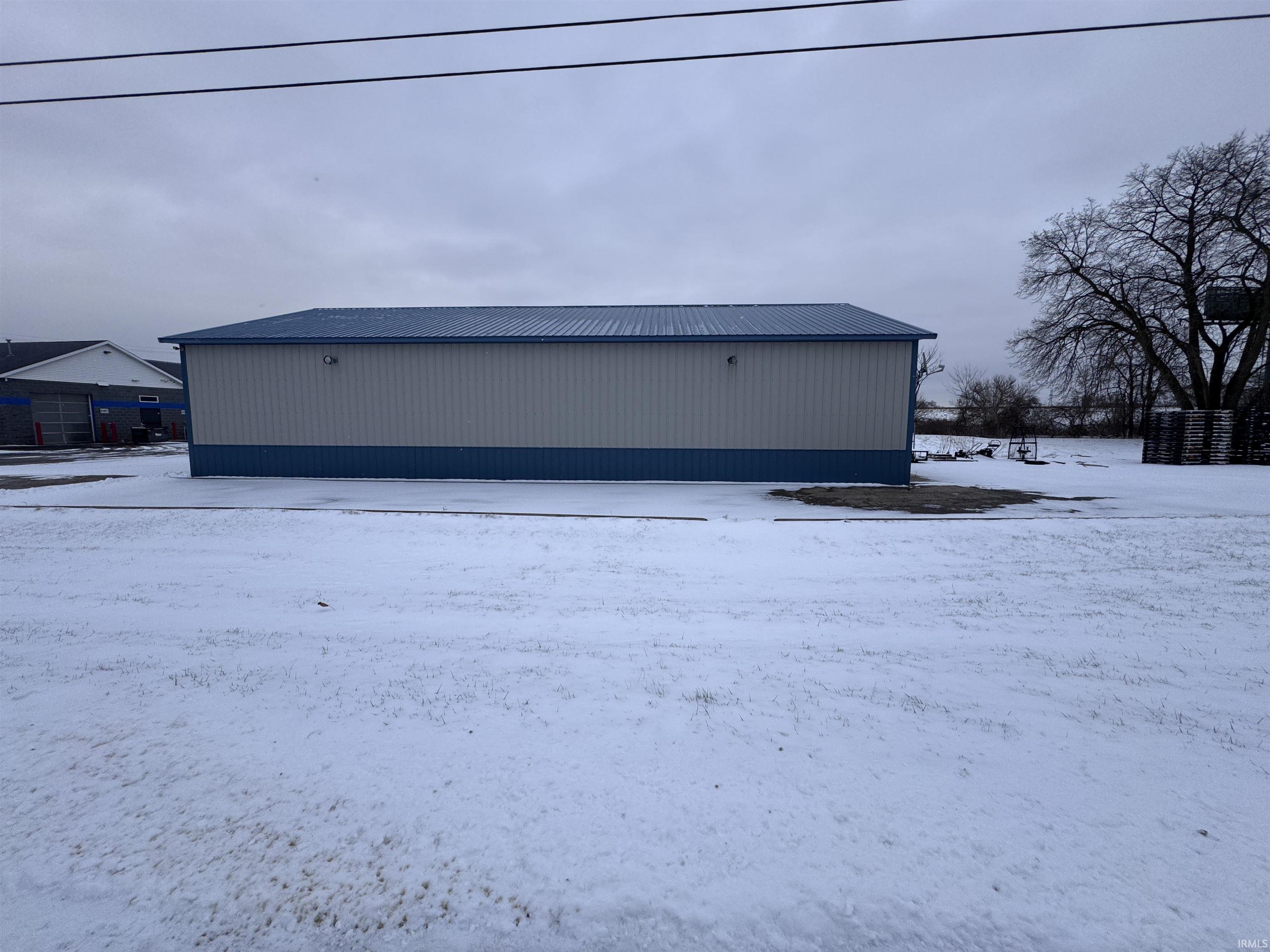 Photo 5 of 919 Mishawaka Road