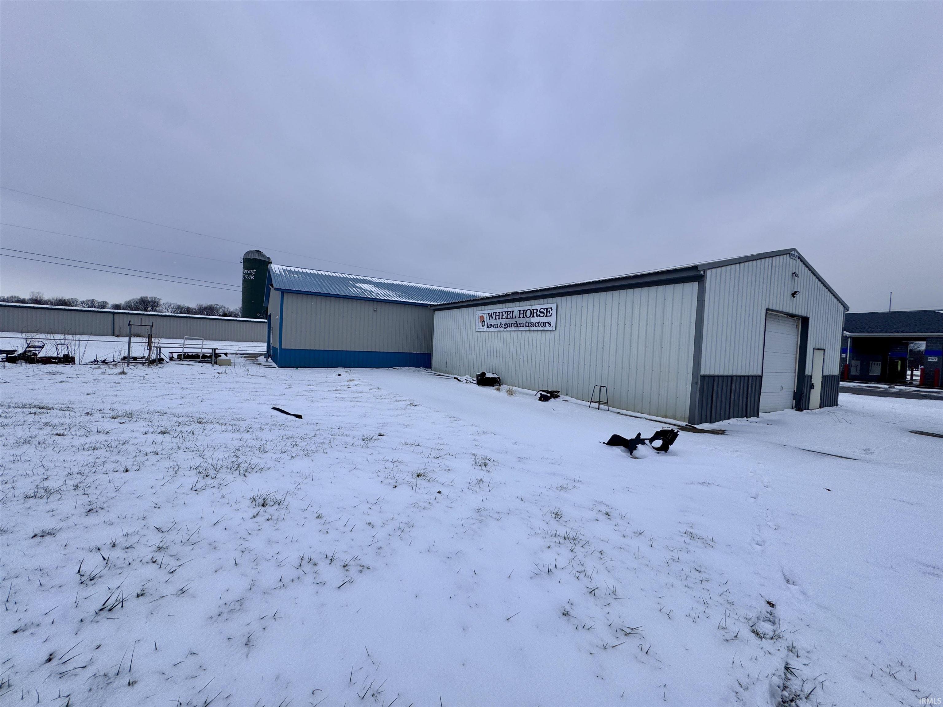 Photo 7 of 919 Mishawaka Road