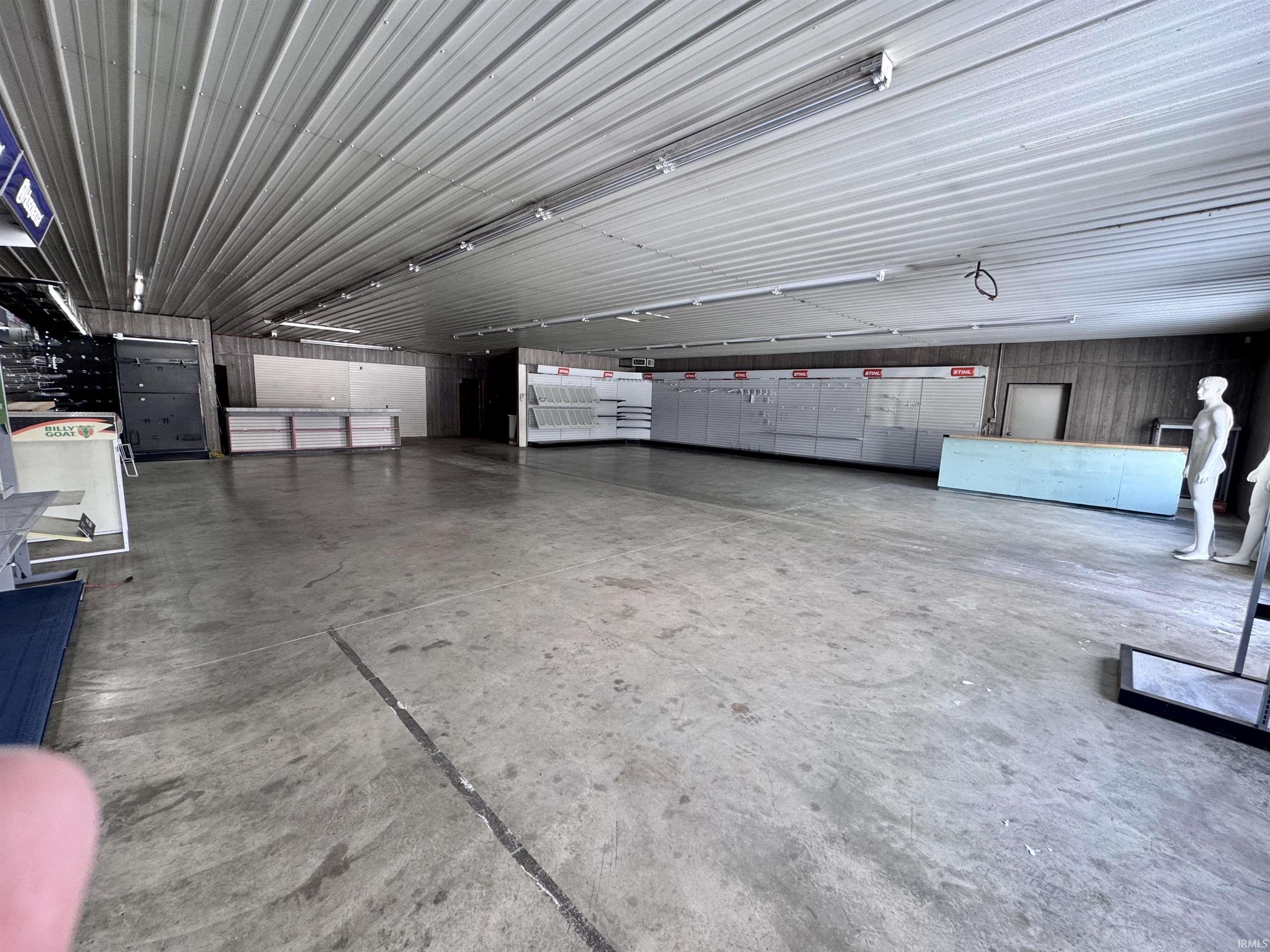 Photo 9 of 919 Mishawaka Road