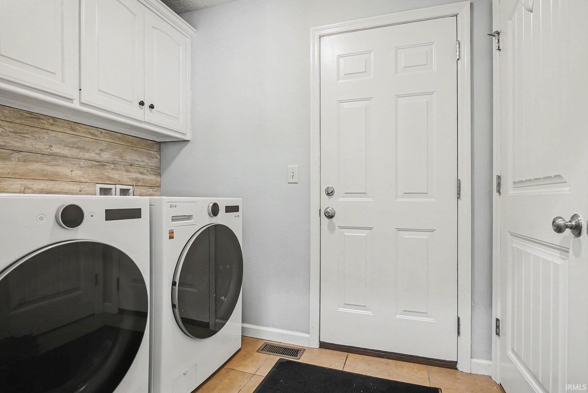 Photo 18 of 1674 S Augusta Lane