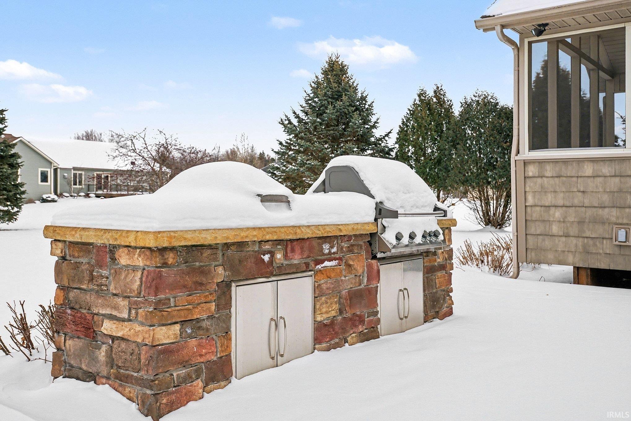 Photo 3 of 1674 S Augusta Lane