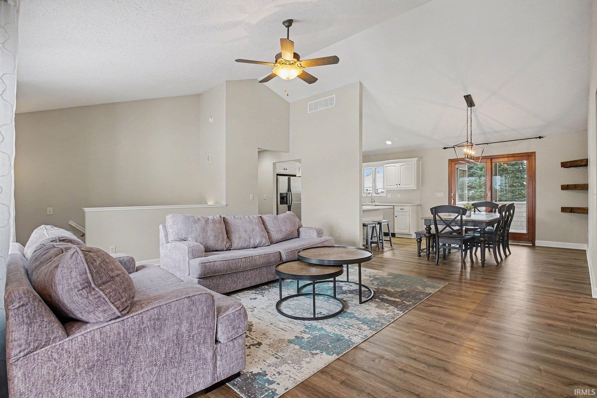 Photo 5 of 1674 S Augusta Lane