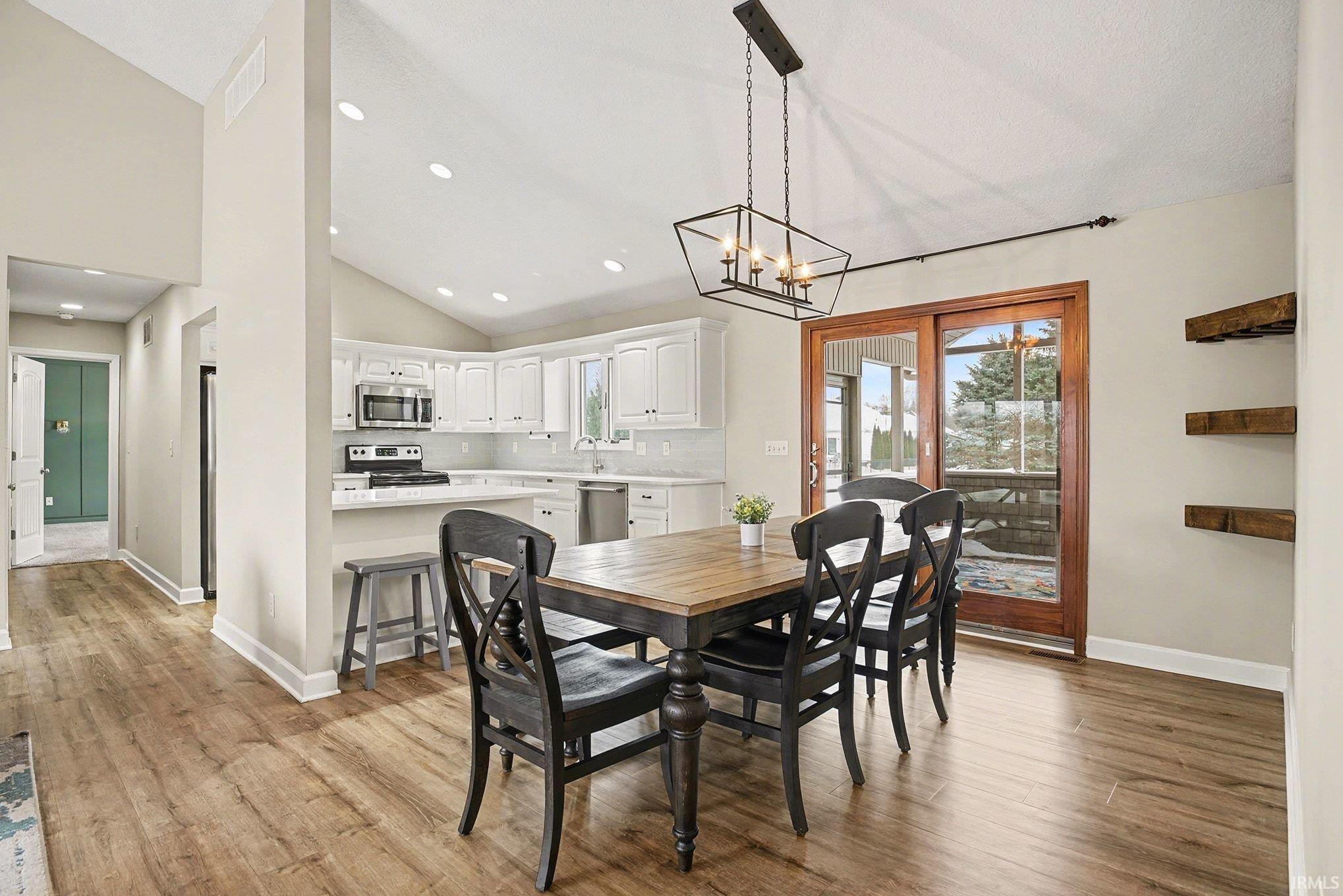 Photo 7 of 1674 S Augusta Lane