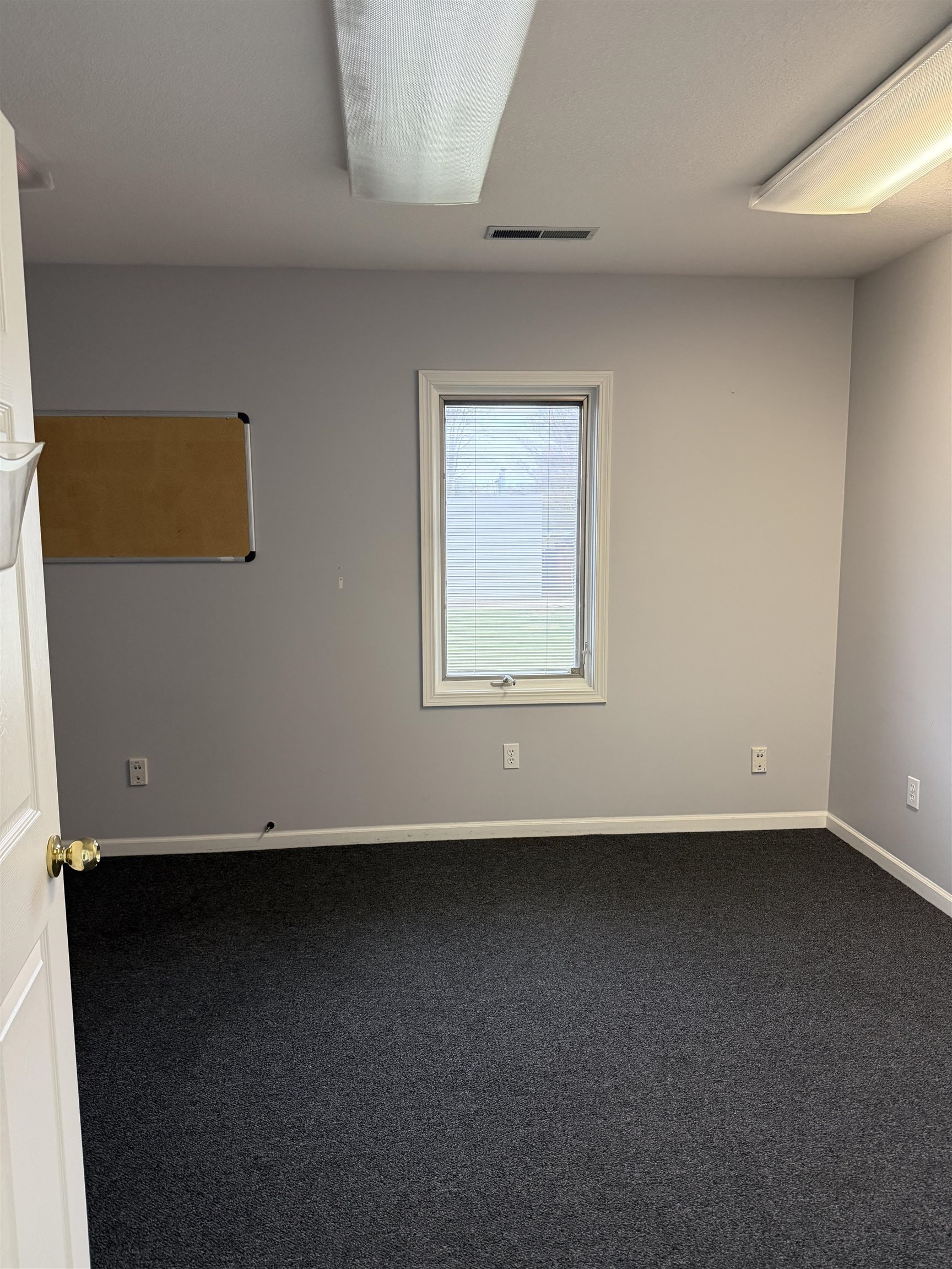 Photo 14 of 300 N Wayne Street