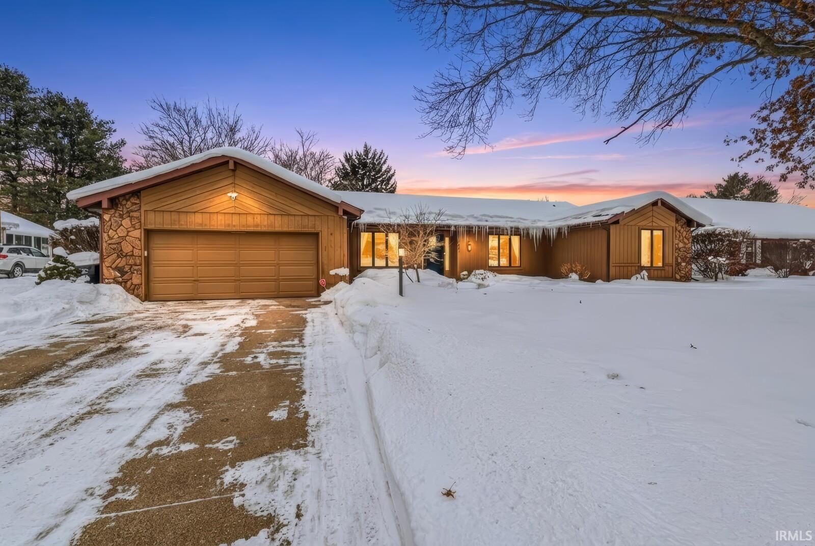 Homes for sale in Granger, IN | 51081 High Meadow Dr, Granger, IN 46530 | MLS# 202603127