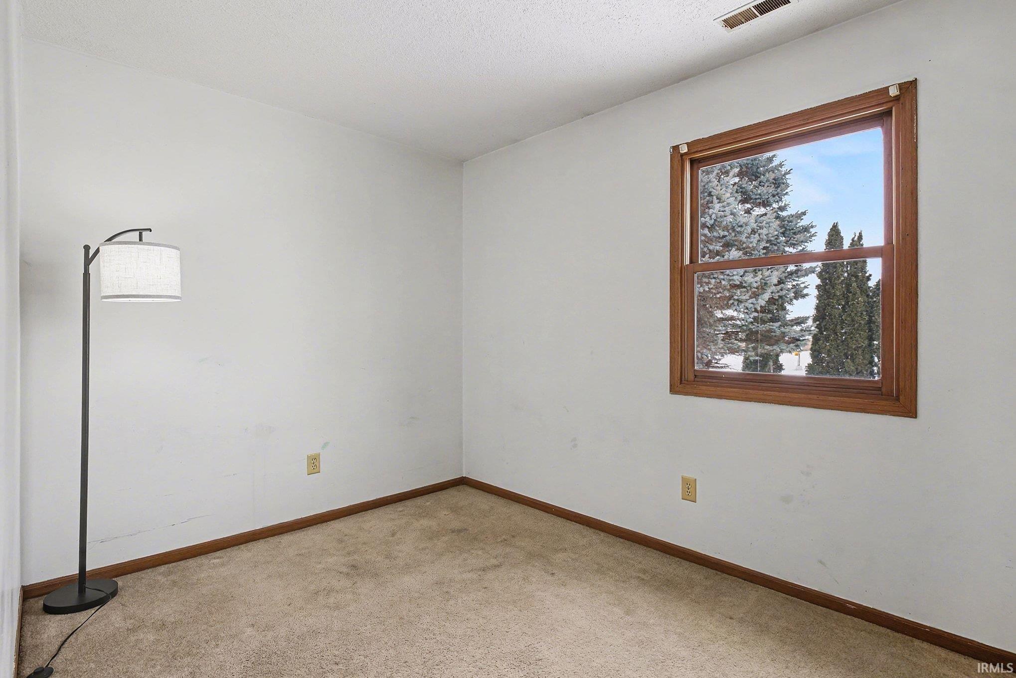 311 W Hillside Drive