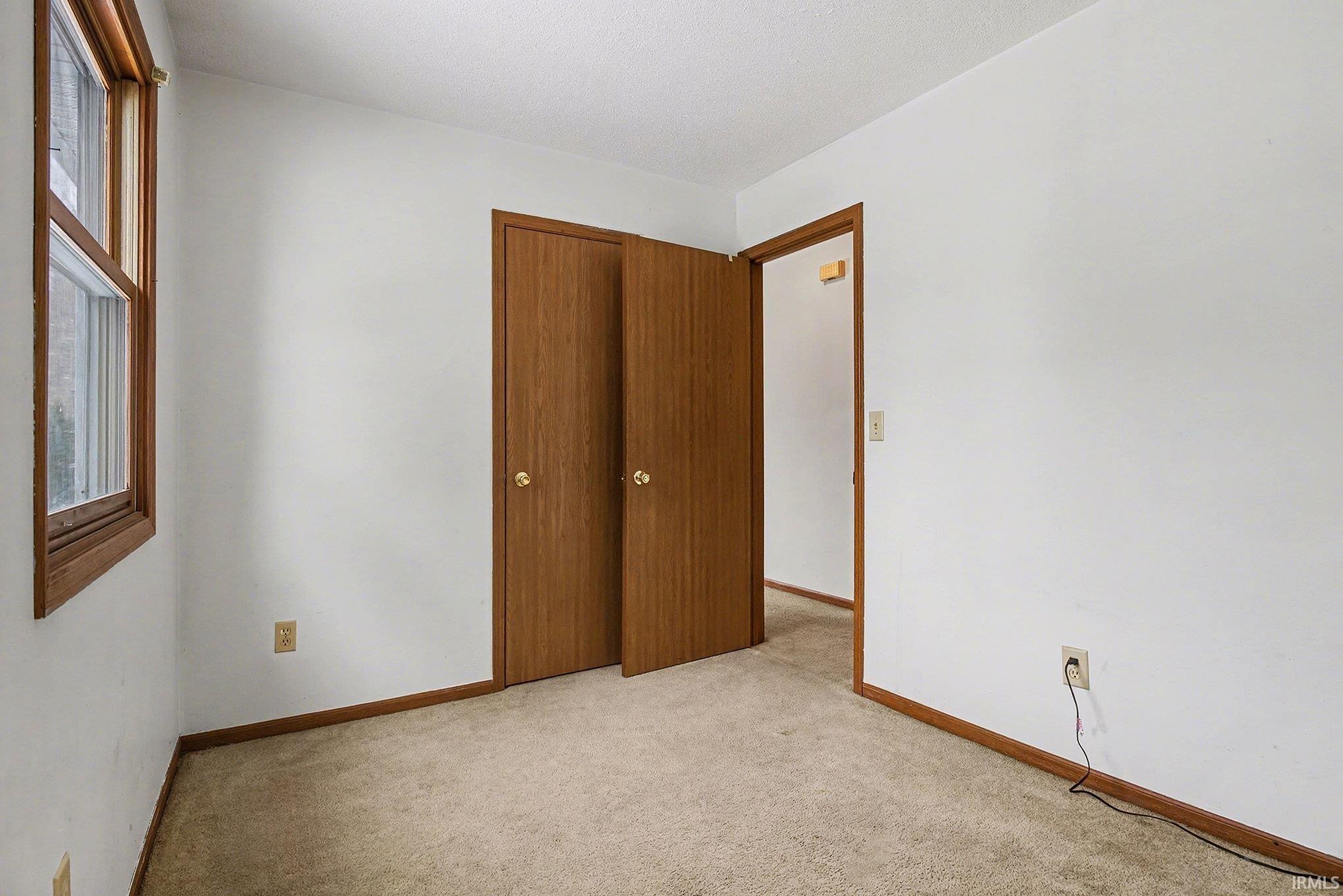 311 W Hillside Drive