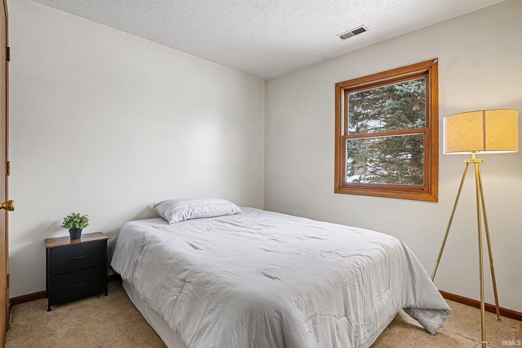 311 W Hillside Drive