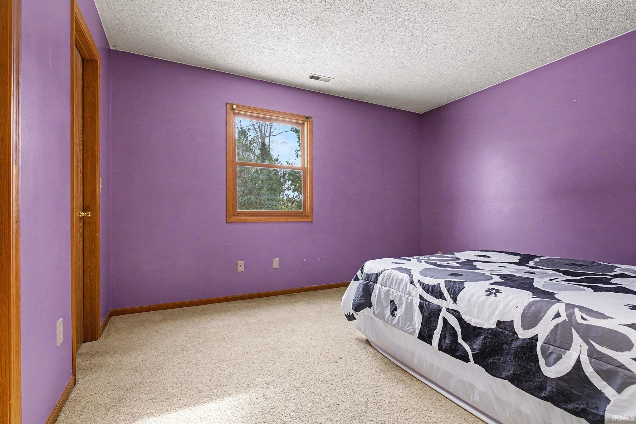 311 W Hillside Drive