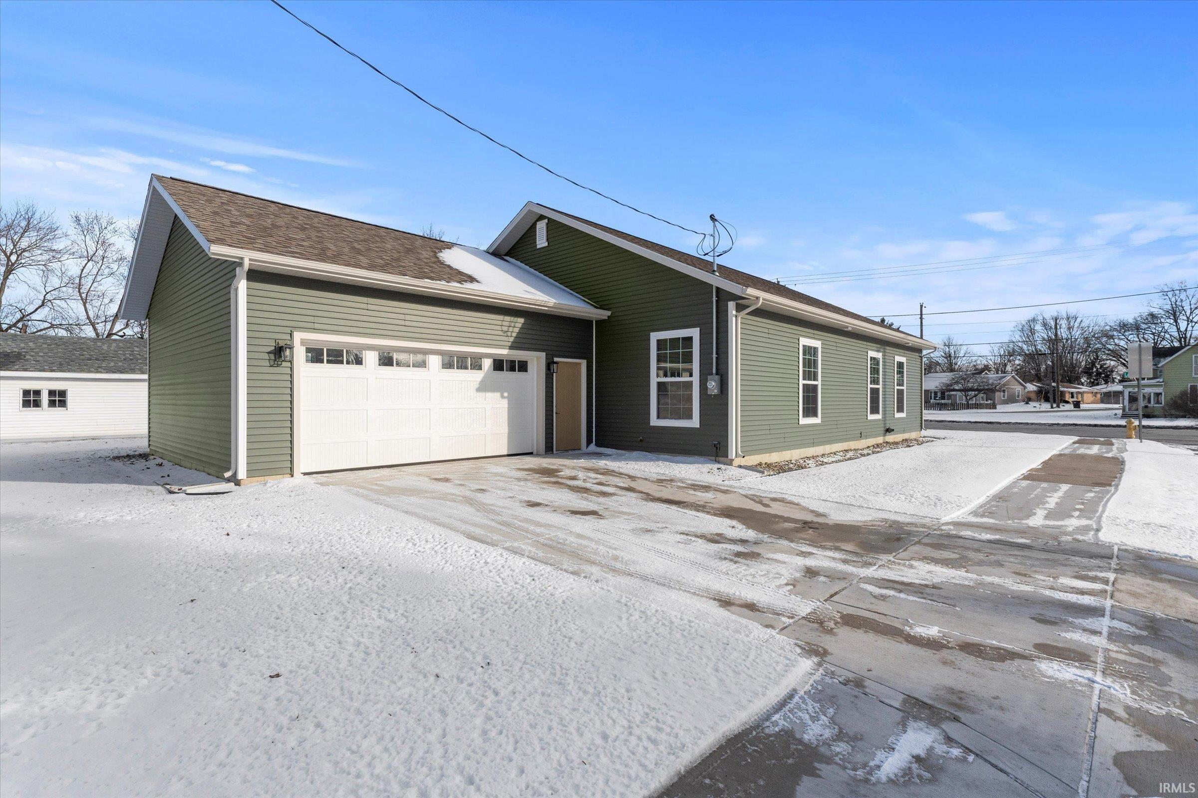 Photo 19 of 1656 W Lexington Avenue