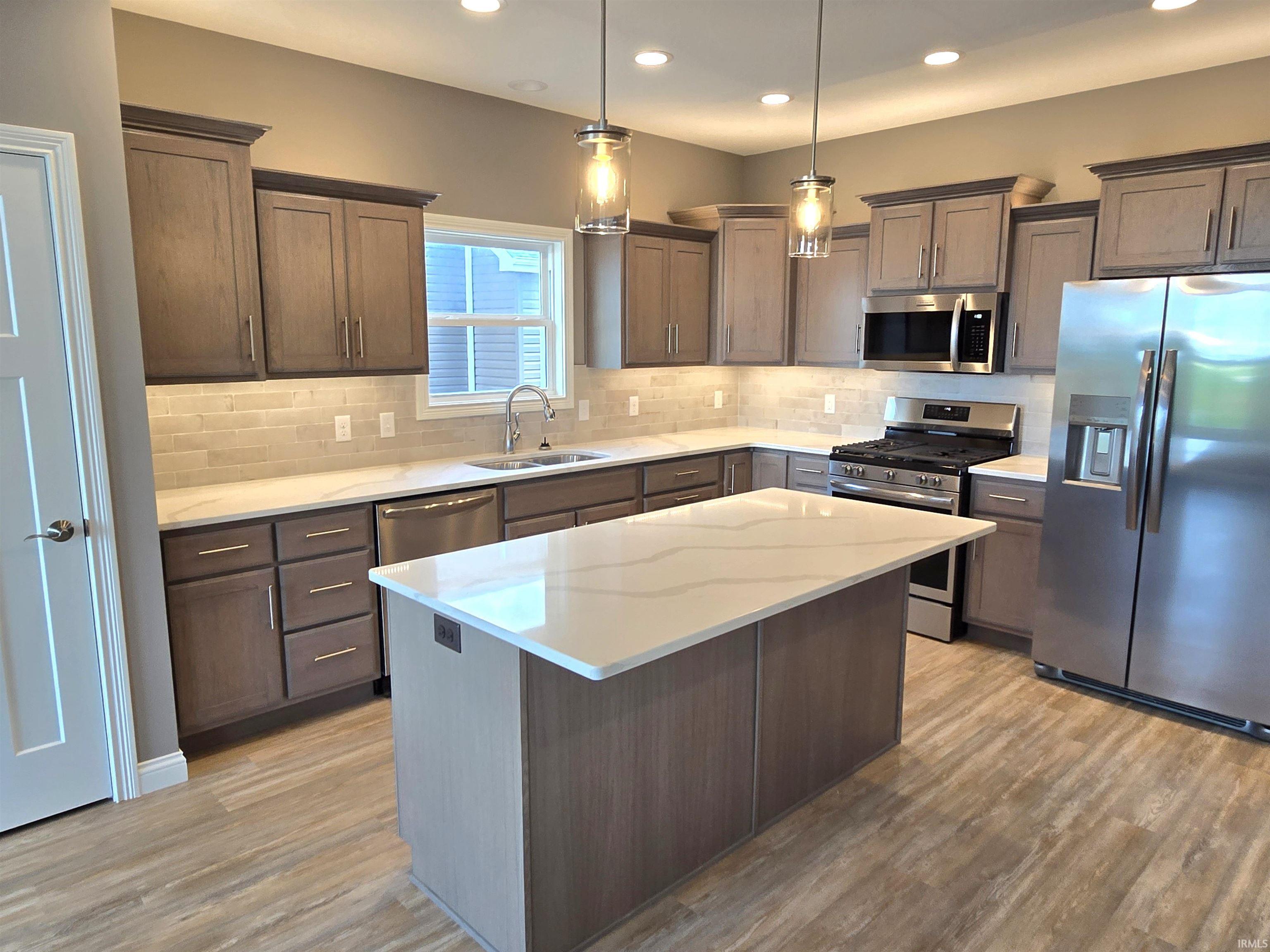 Photo 4 of 13033 Vista Verde Boulevard