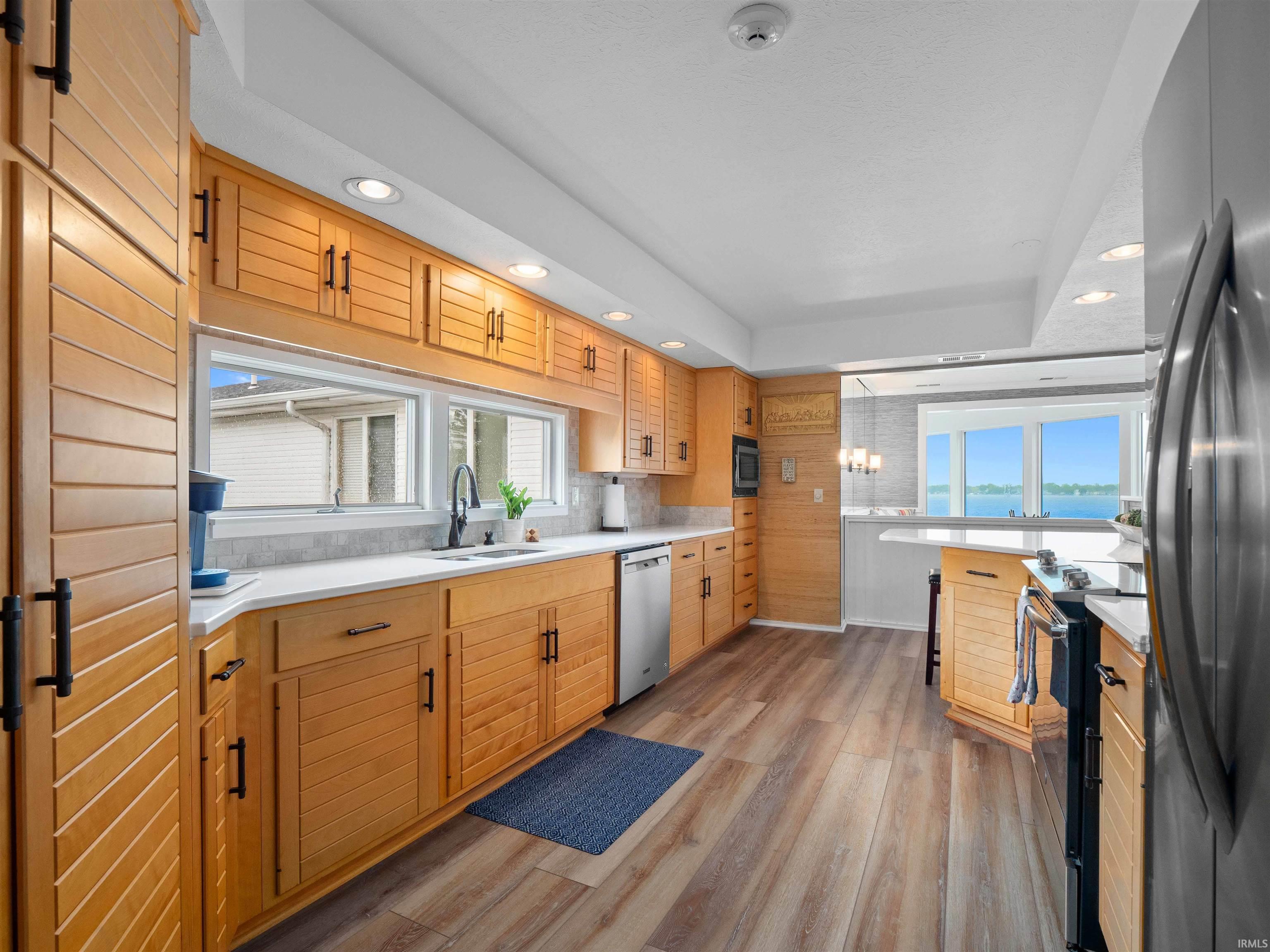 Photo 14 of 10660 N Southshore Drive