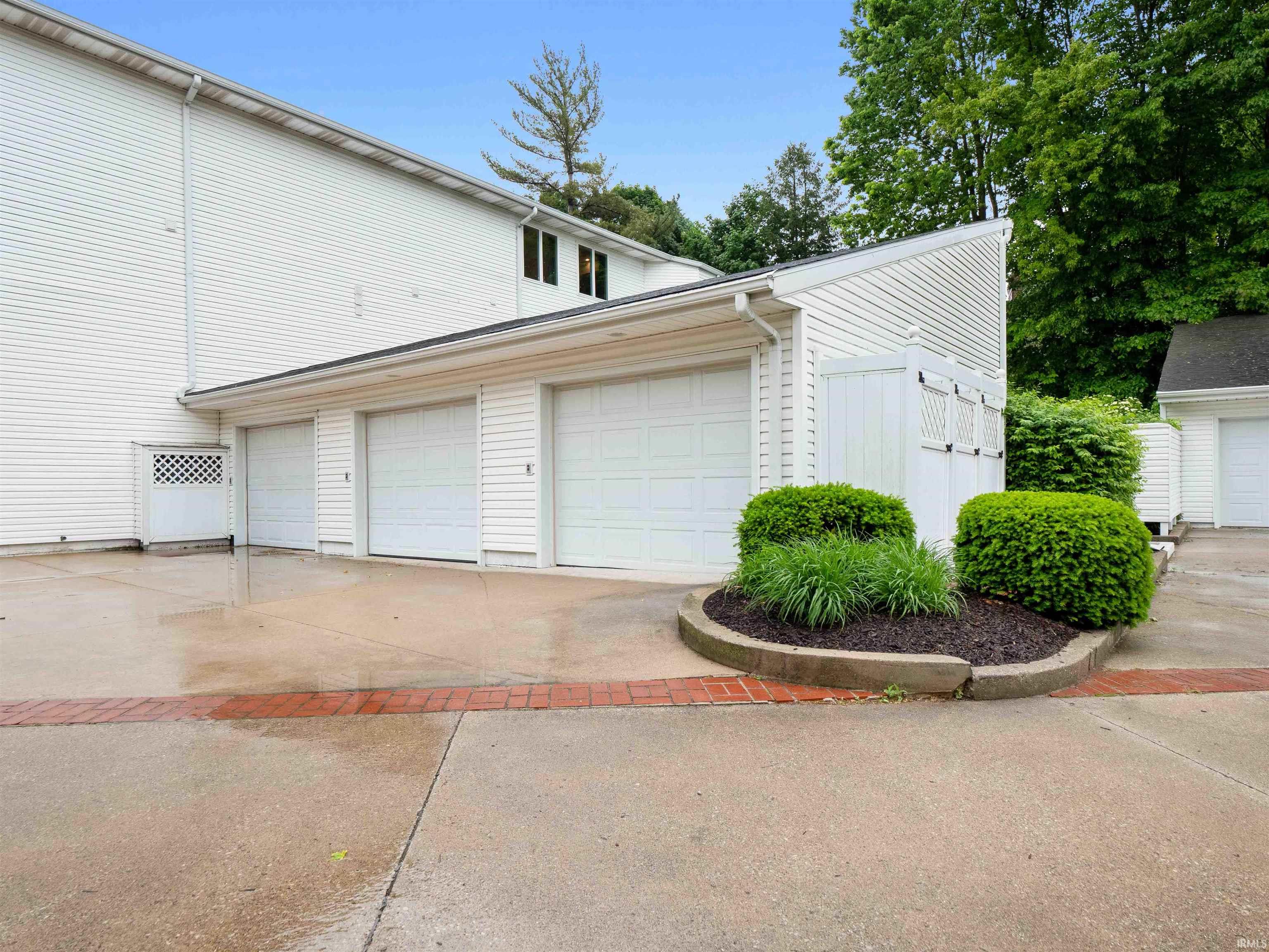 Photo 28 of 10660 N Southshore Drive